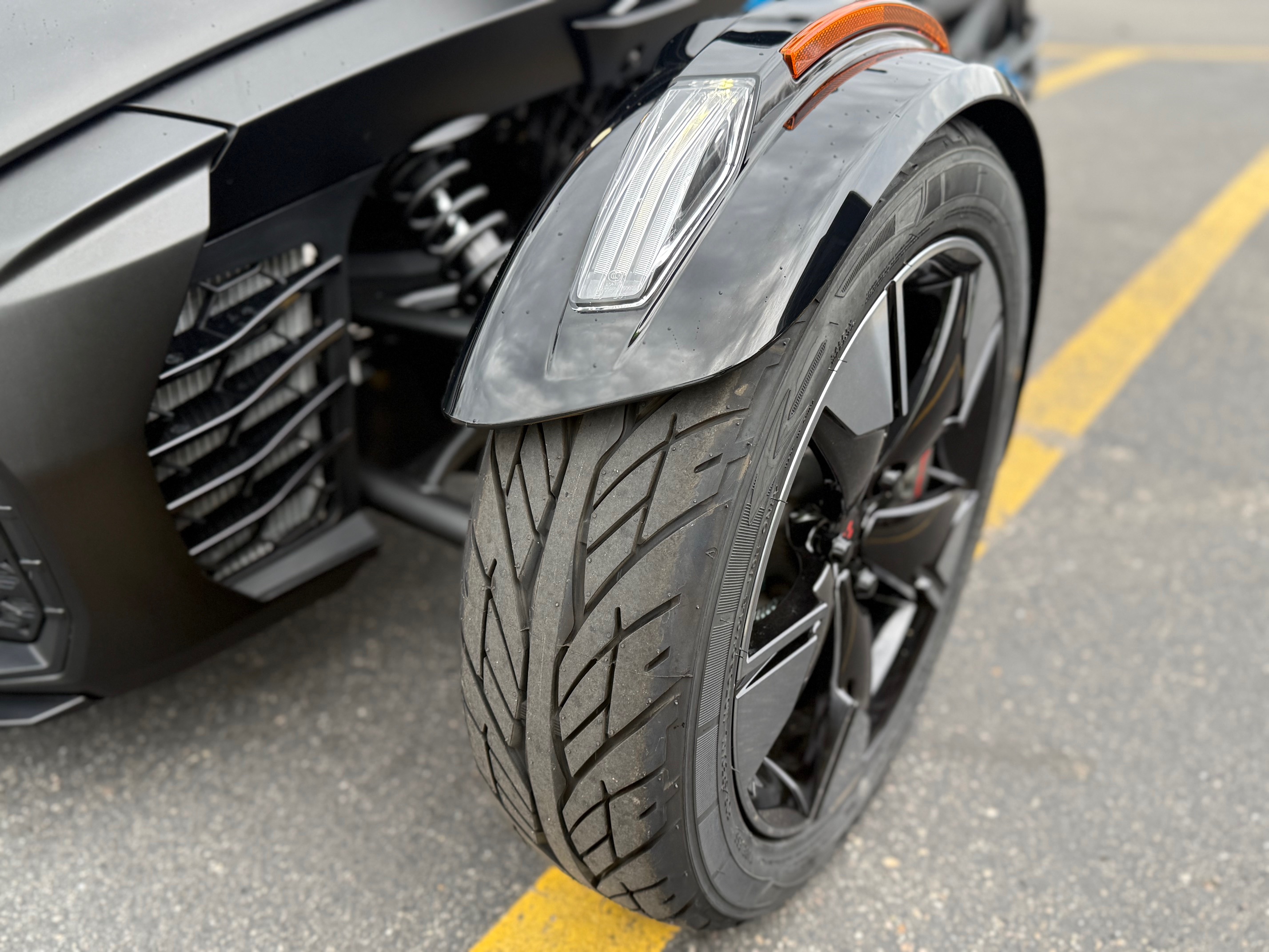 2023 Can-Am SPYDER F3-S SPECIAL SERIES - Photo 12