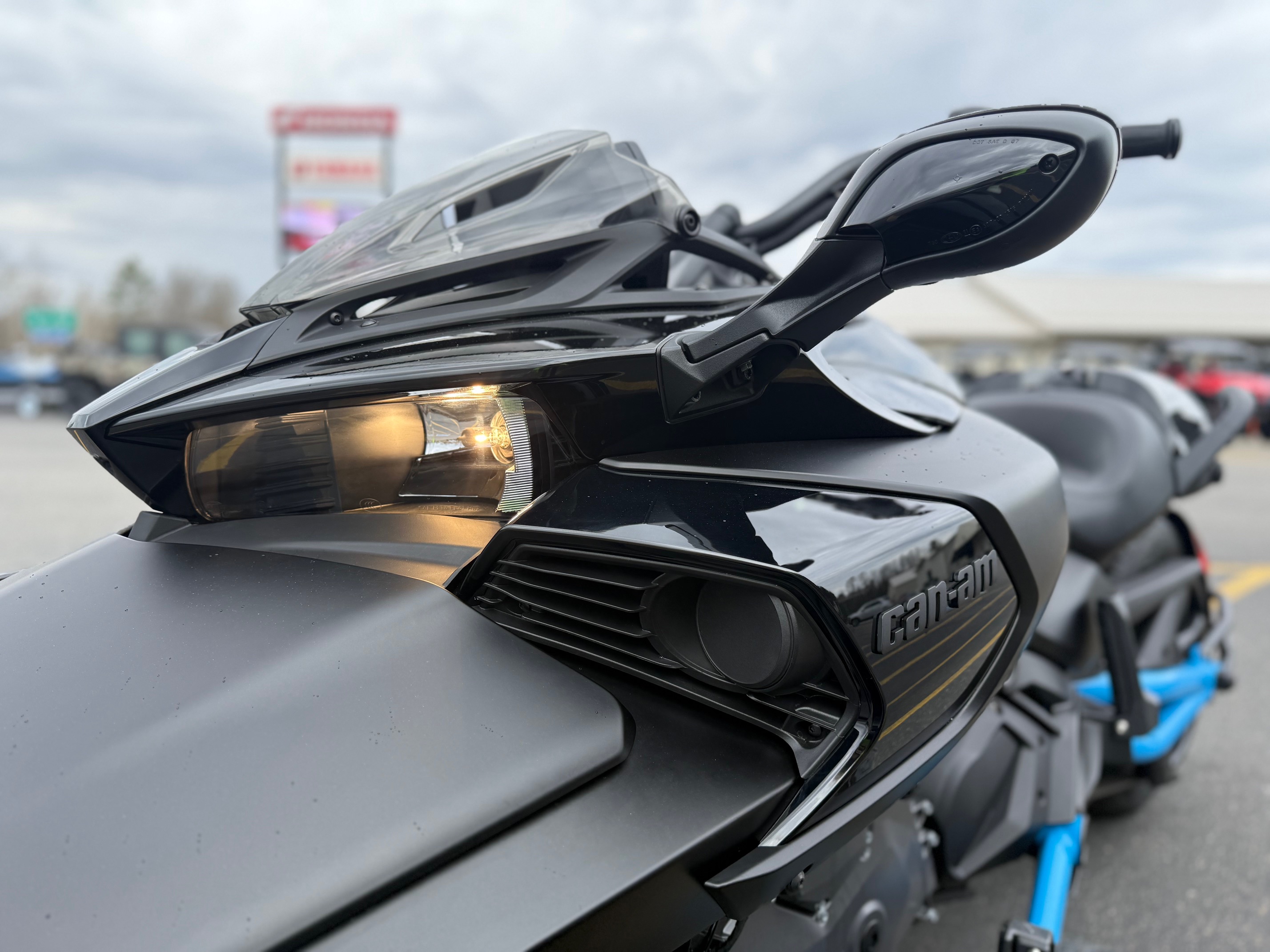 2023 Can-Am SPYDER F3-S SPECIAL SERIES - Photo 14