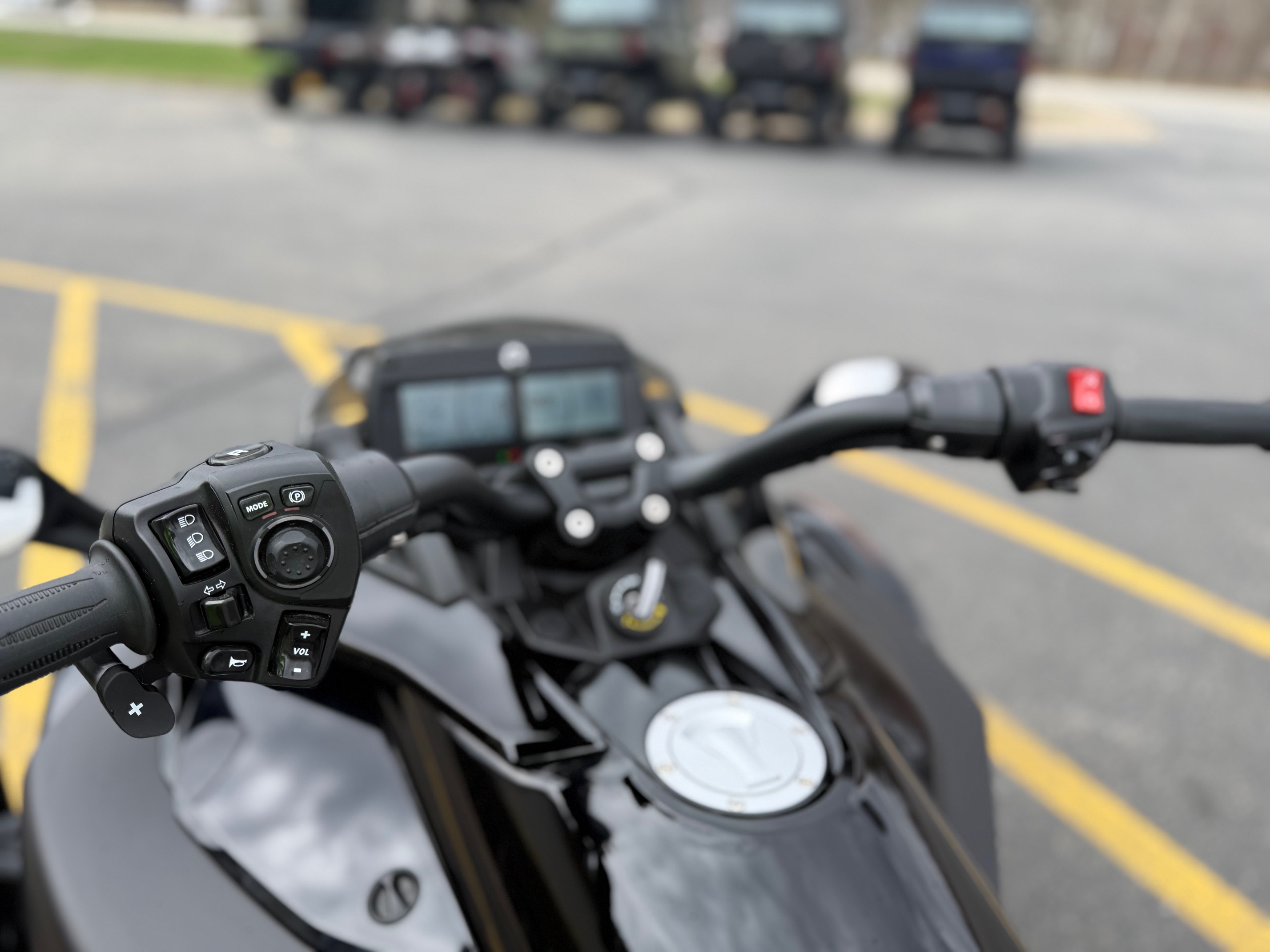 2023 Can-Am SPYDER F3-S SPECIAL SERIES - Photo 18