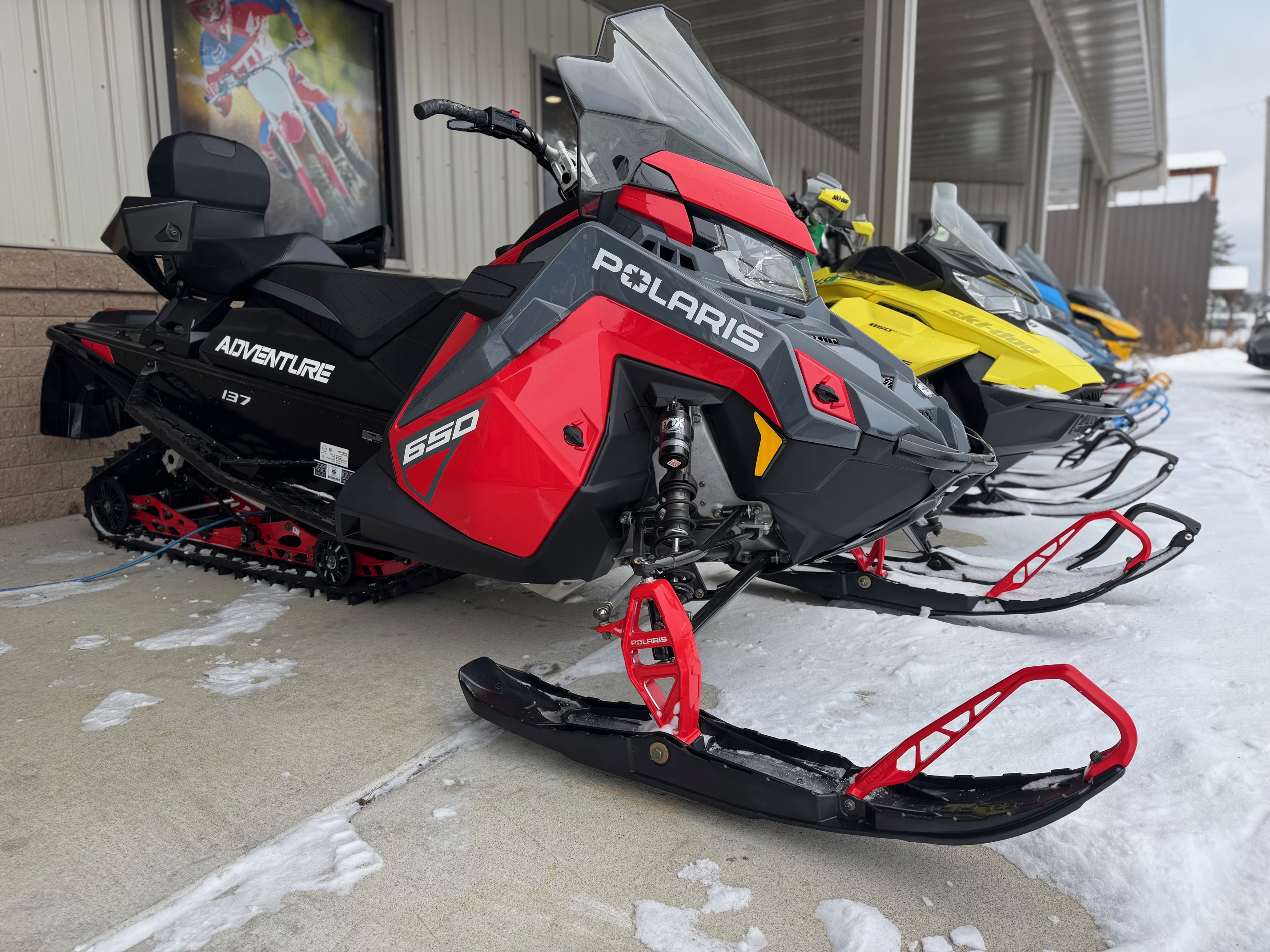 2024 Polaris 650 INDY ADVENTURE 137 7S - Photo 12