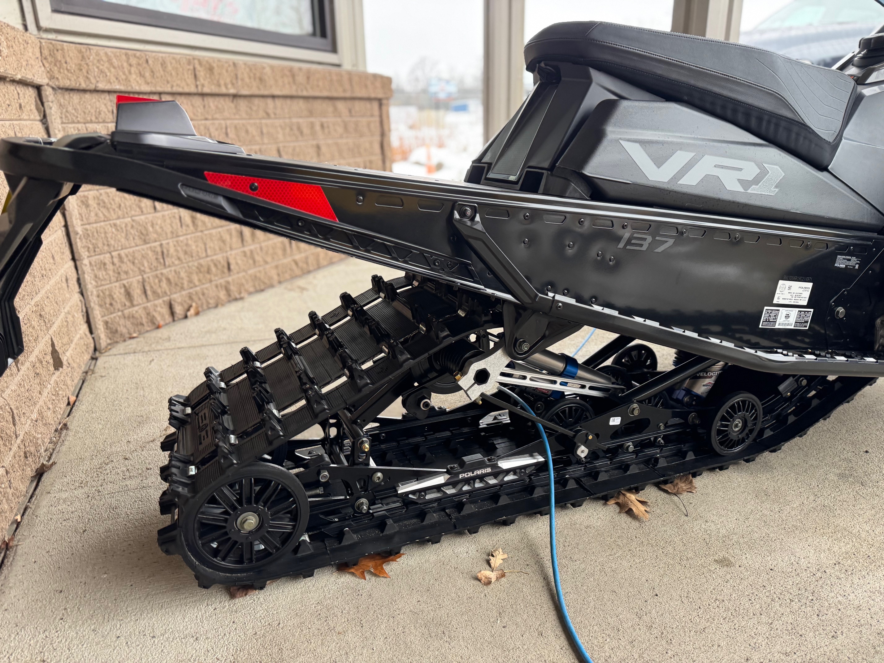 2024 Polaris 650 INDY VR1 137 7S - Photo 11