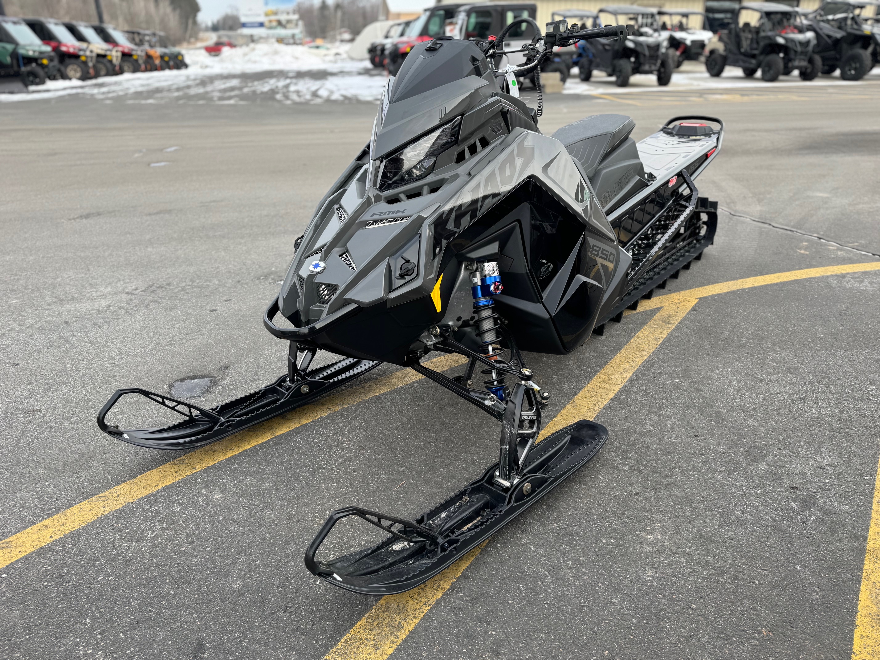 2024 Polaris 850 RMK KHAOS SLASH 165 - Photo 10