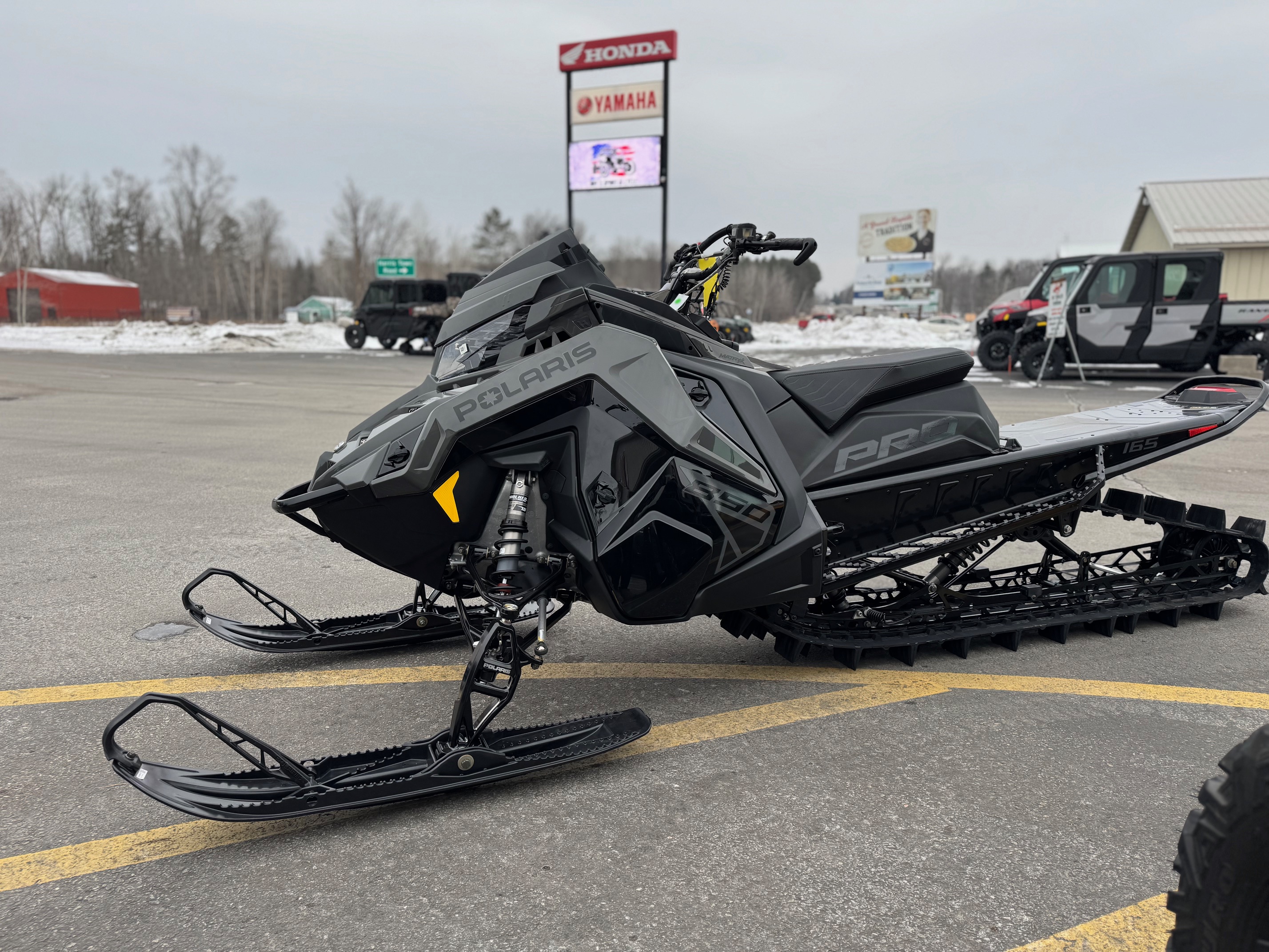 2024 Polaris 850 PRO RMK SLASH 165 - Photo 10