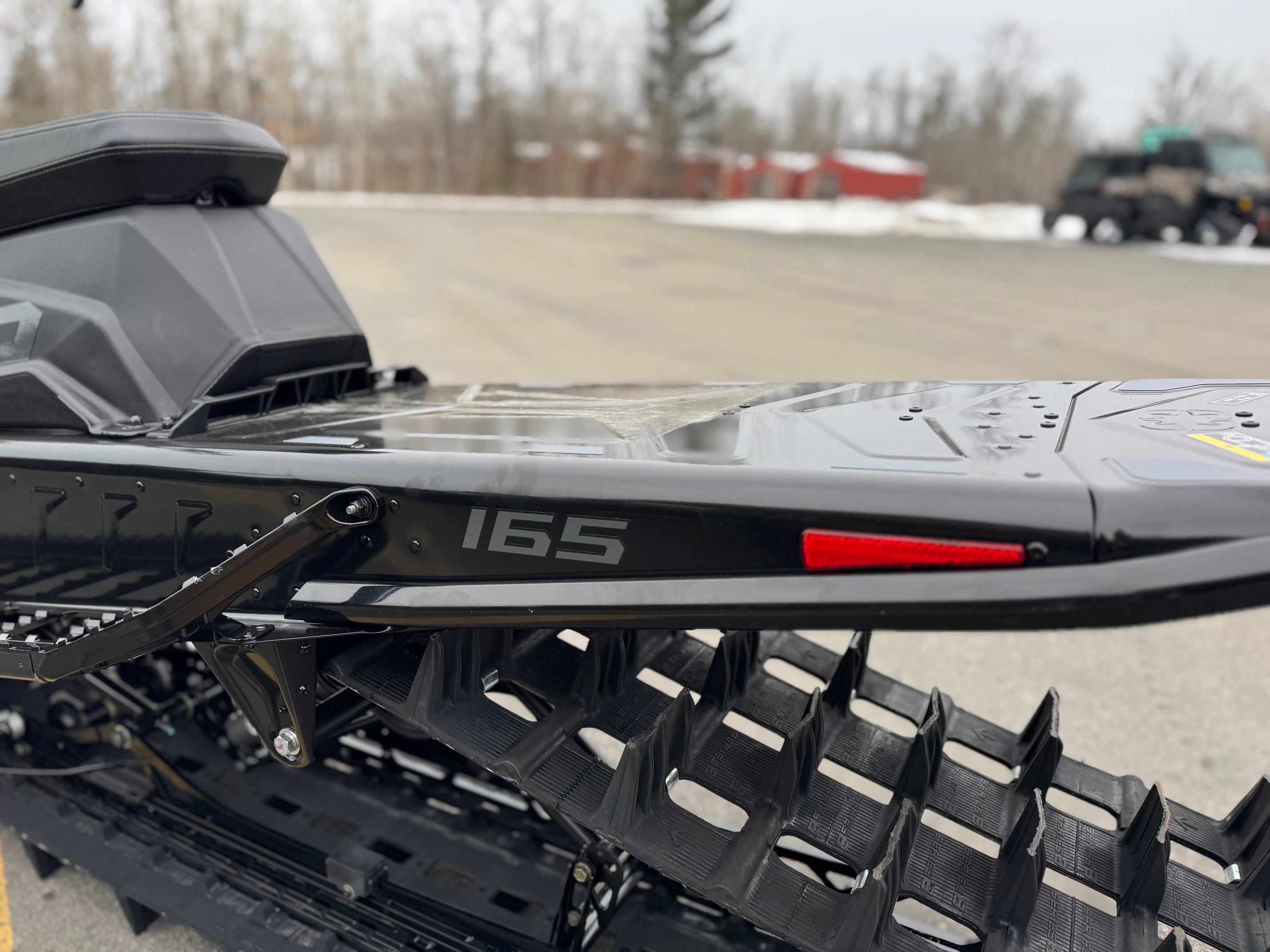 2024 Polaris 850 PRO RMK SLASH 165 - Photo 13