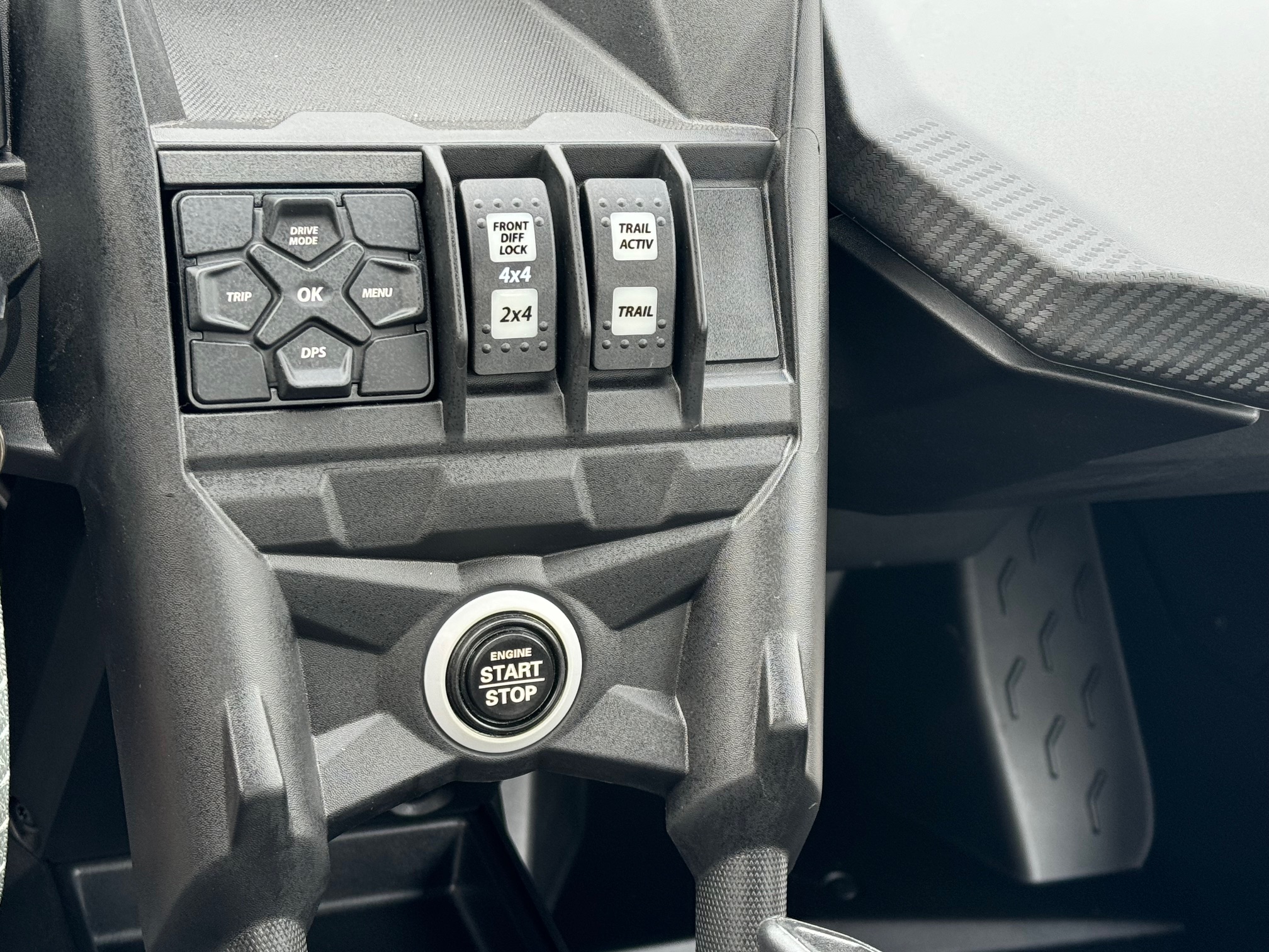 2025 Can-Am MAVERICK MAX X3 X DS TURBO RR - Photo 12