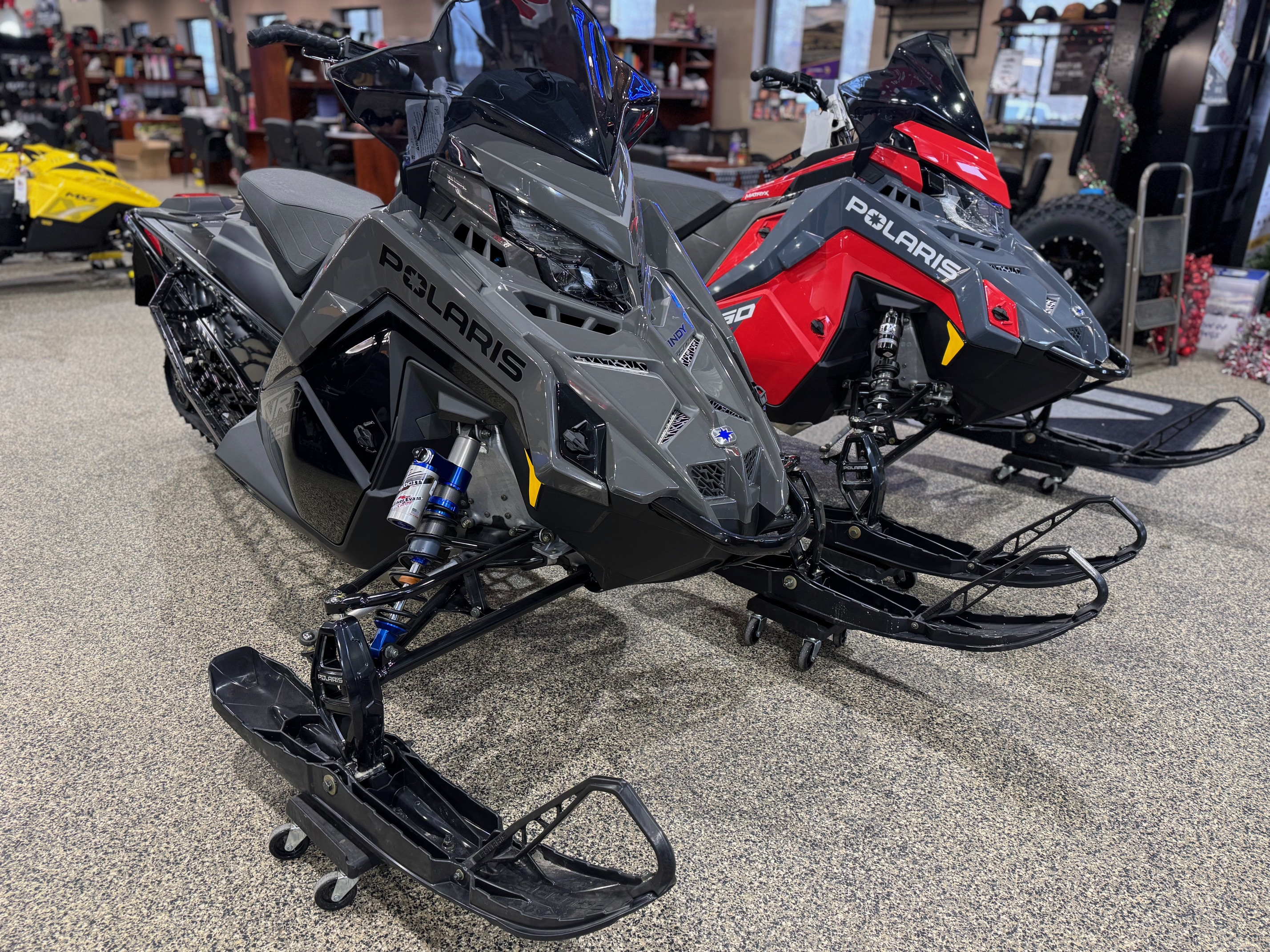 2025 Polaris INDY VR1 137 650 7S - Photo 12