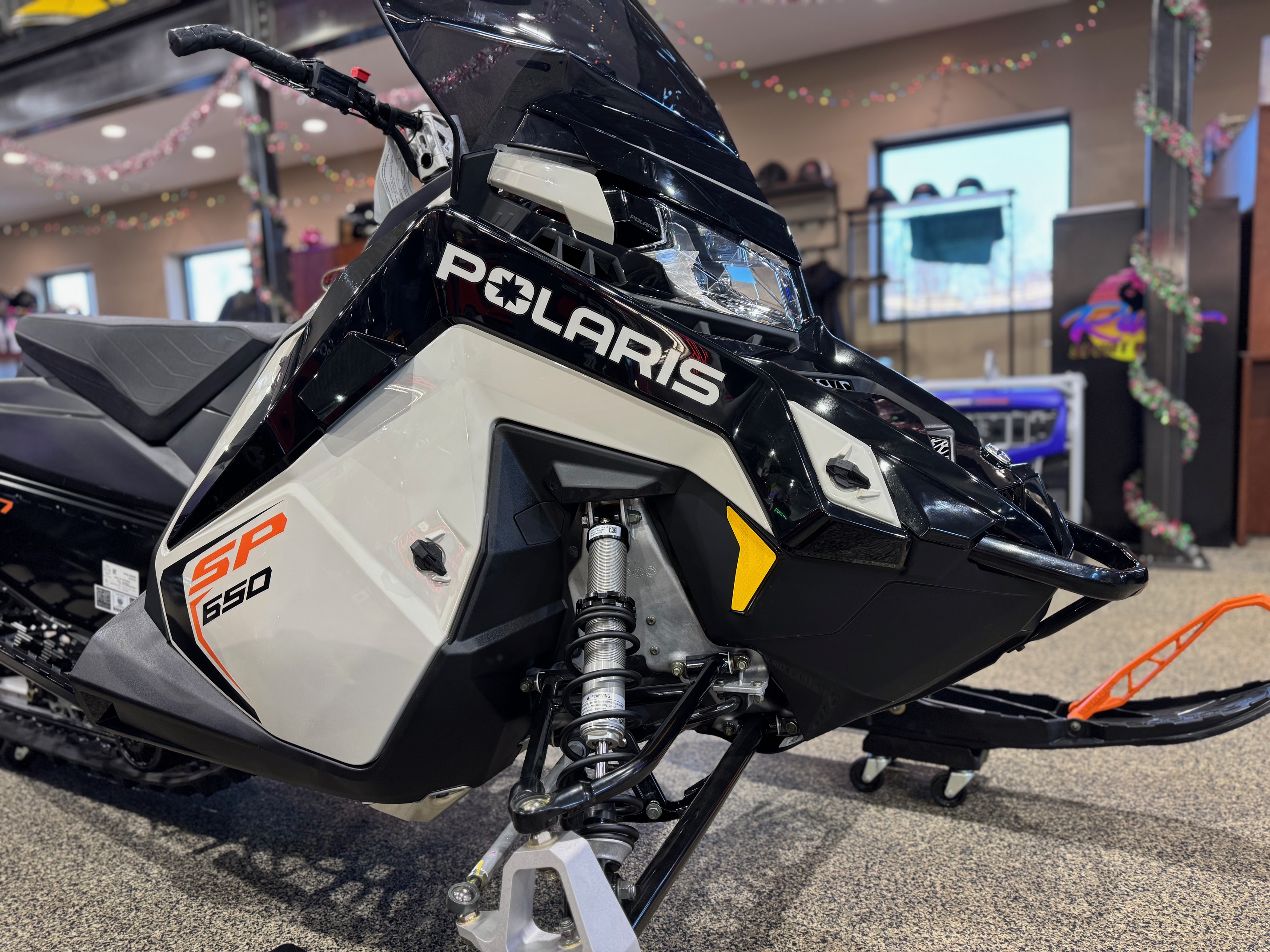2025 Polaris INDY SP 650 137 - Photo 19
