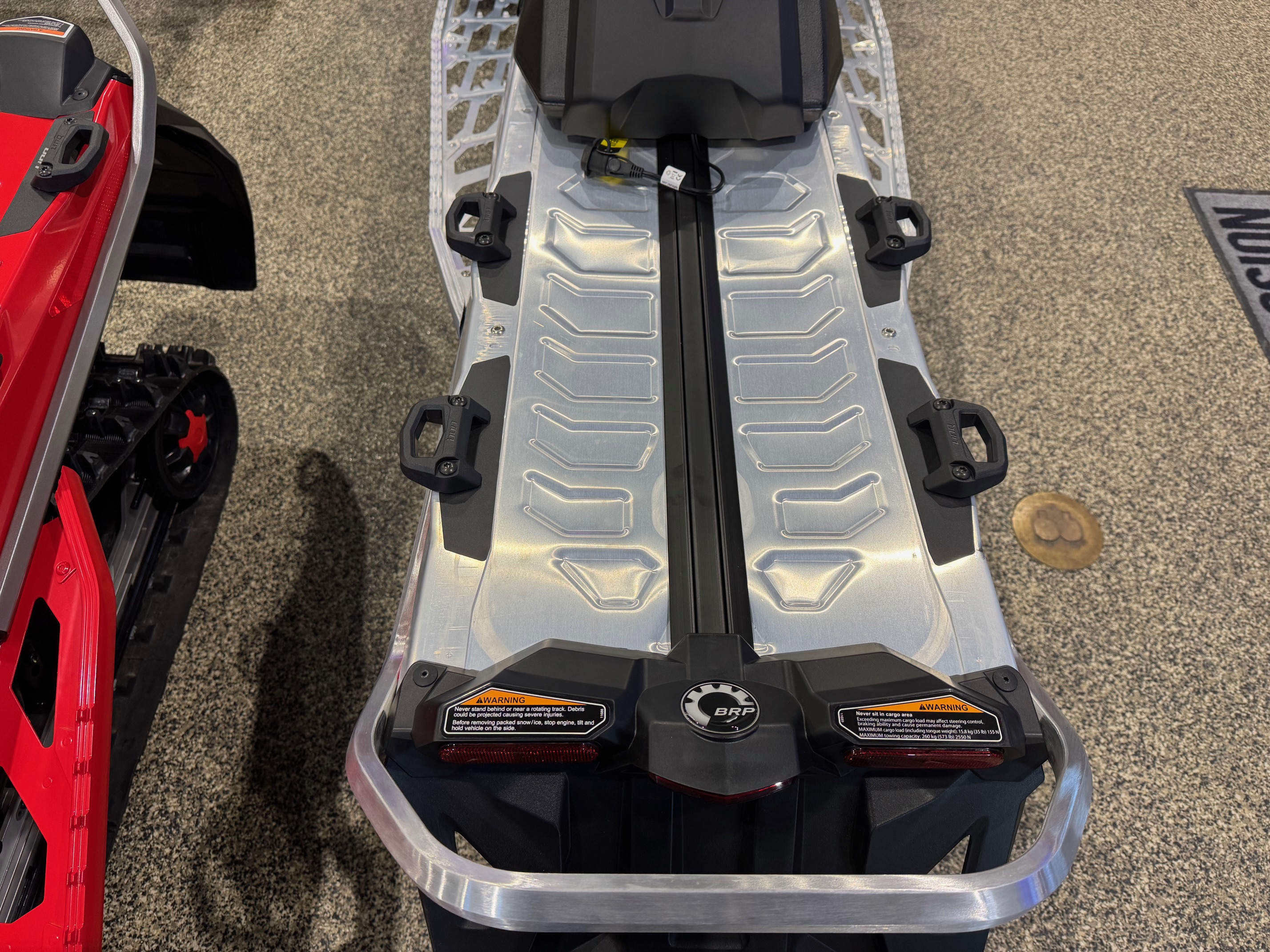 2025 Ski-Doo SUMMIT NEO 600 EFI - Photo 6