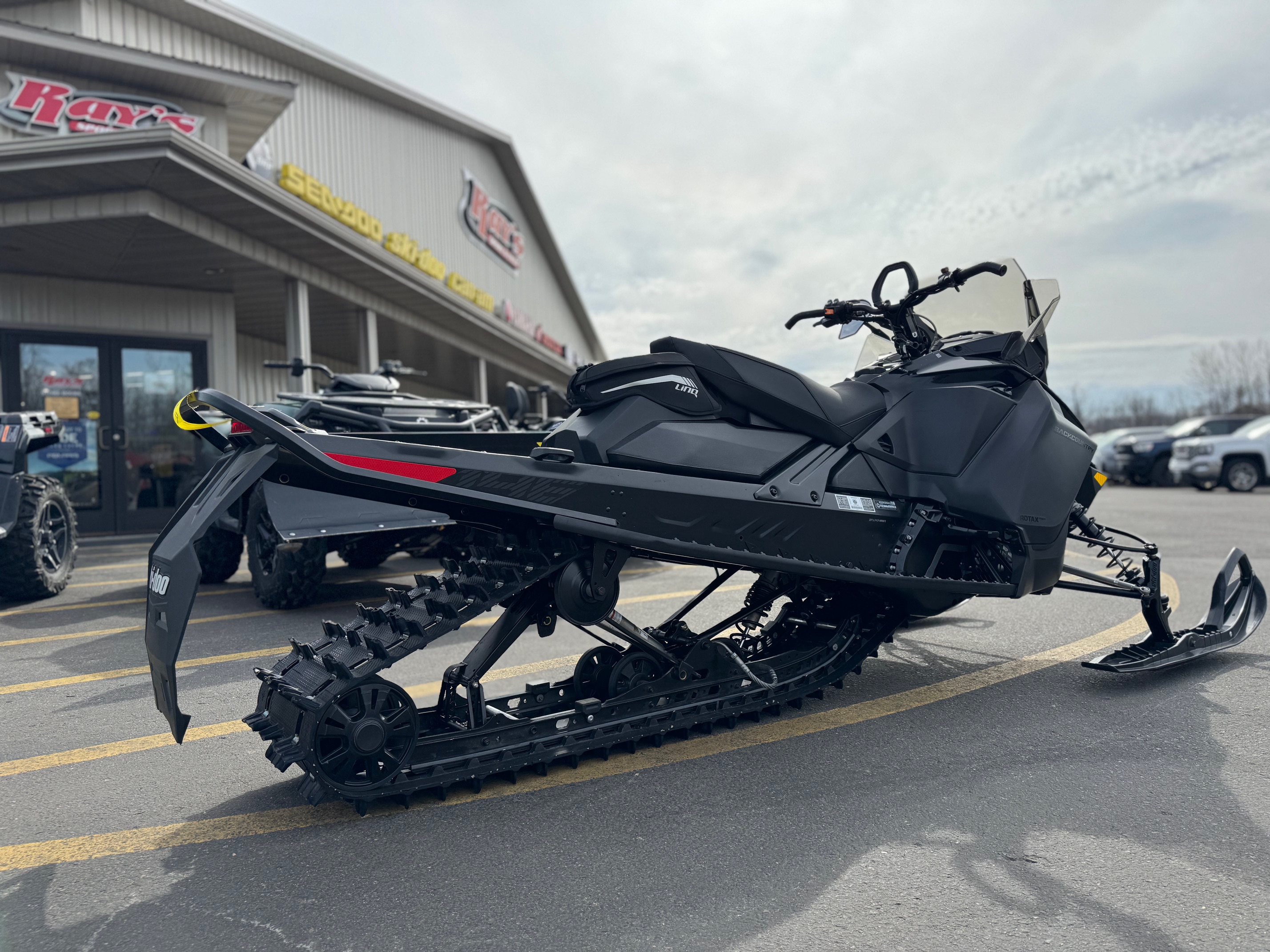 2023 Ski-Doo Backcountry 600R 146 - Photo 6