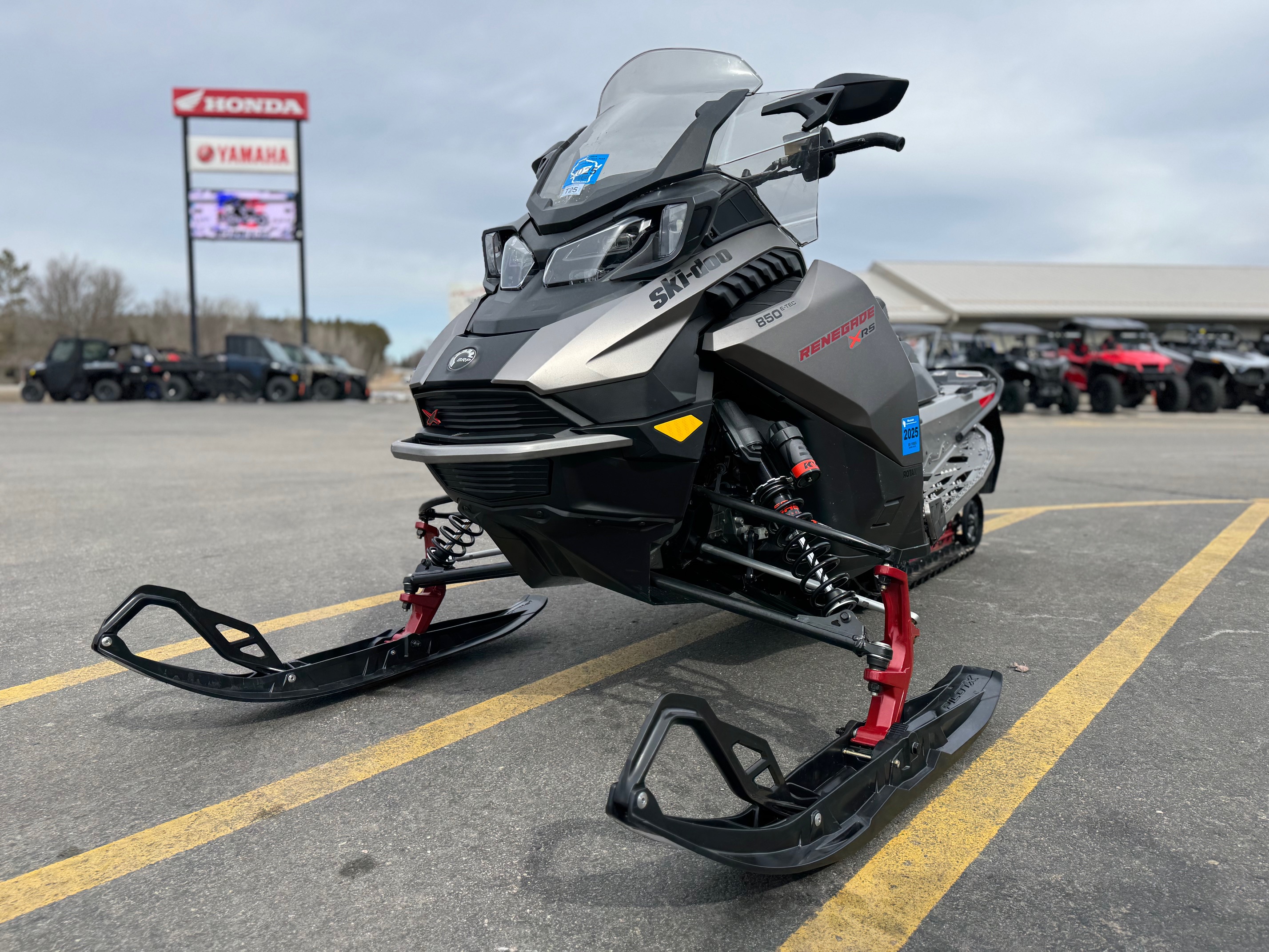 2023 Ski-Doo RENEGADE X-RS 850 E-TEC with Touch Display and Smart Shocks - Photo 8