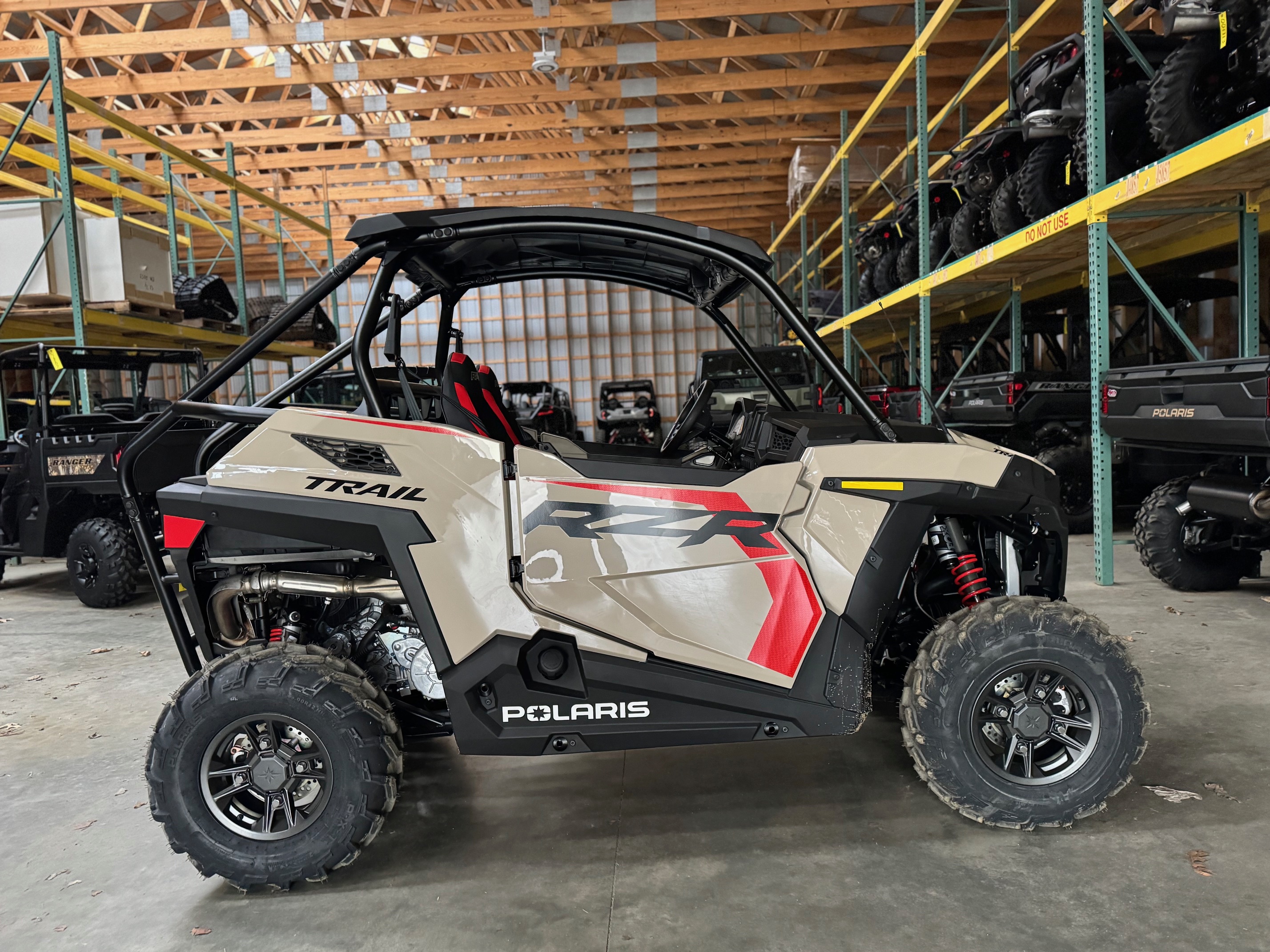 2025 Polaris RZR TRAIL ULTIMATE - Photo 8