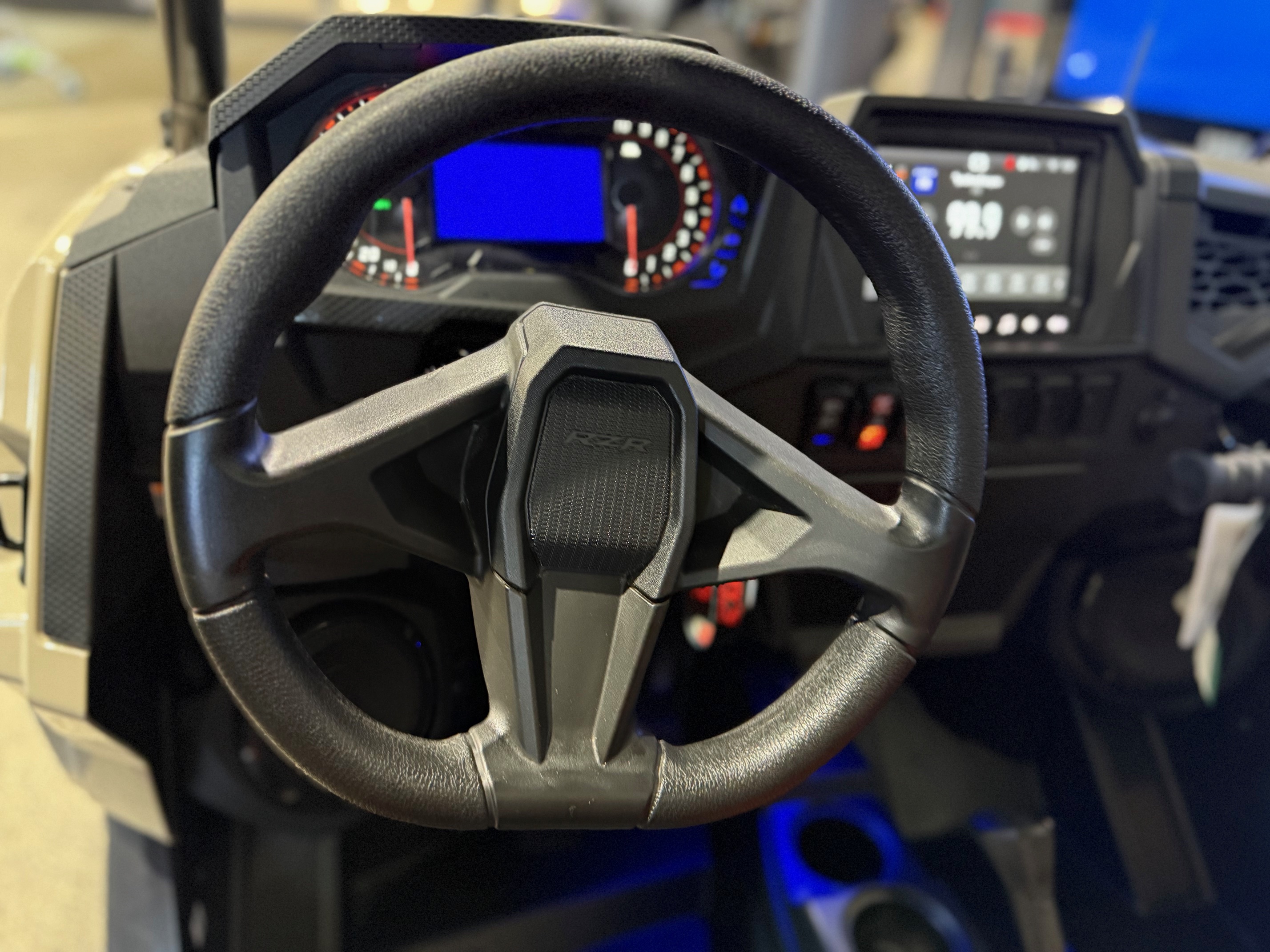 2025 Polaris RZR TRAIL ULTIMATE - Photo 20