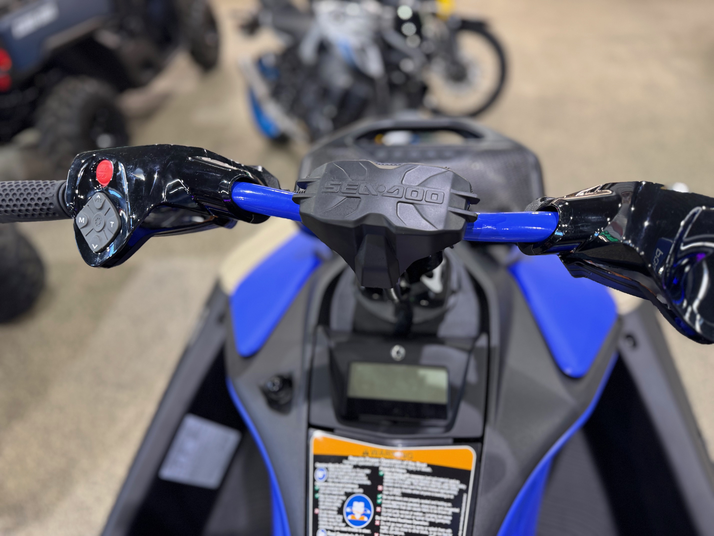 2025 Sea-Doo SPARK TRIXX 1UP iBR, AUDIO - Photo 8