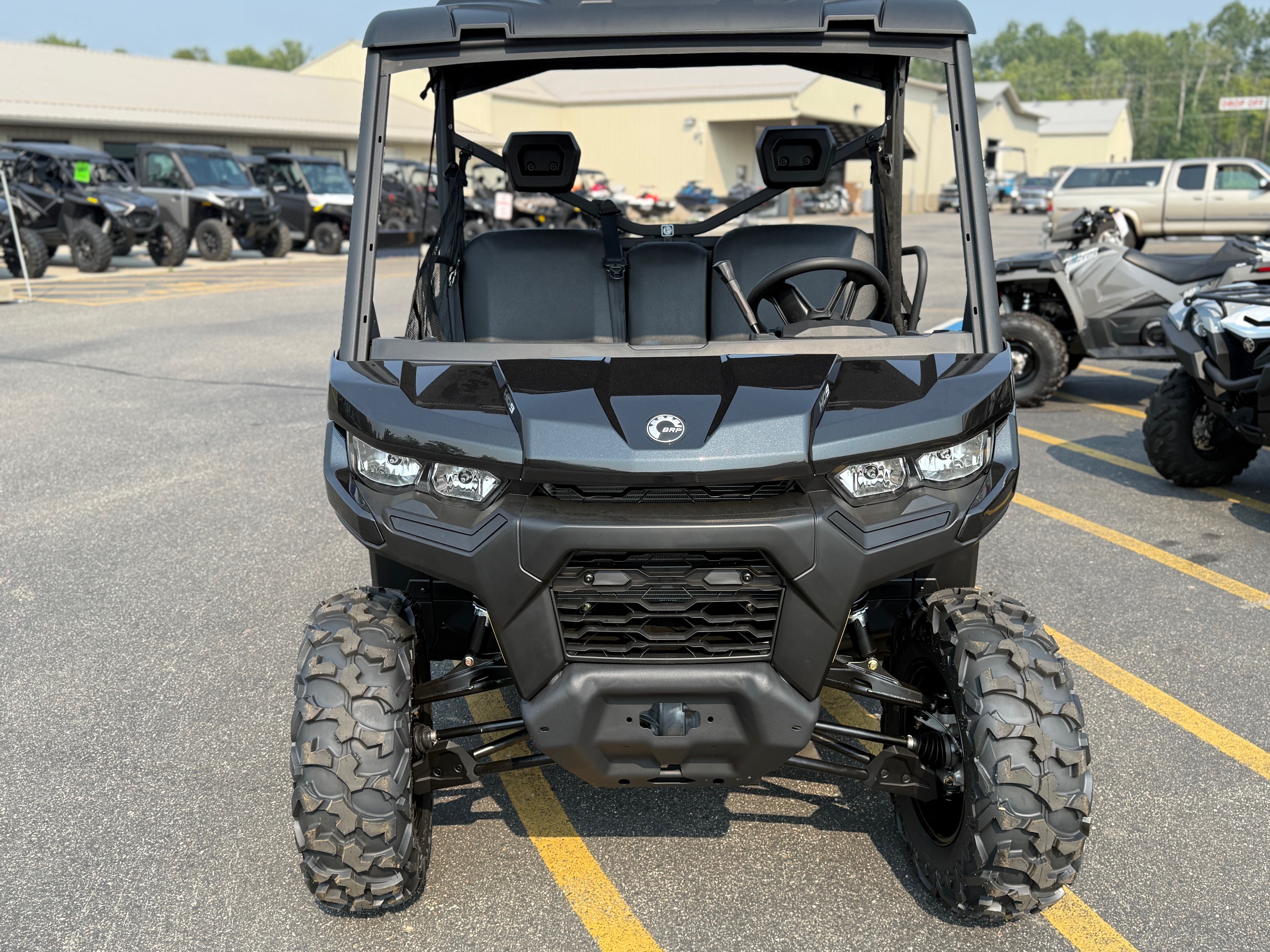 2025 Can-Am DEFENDER DPS HD9 - Photo 10