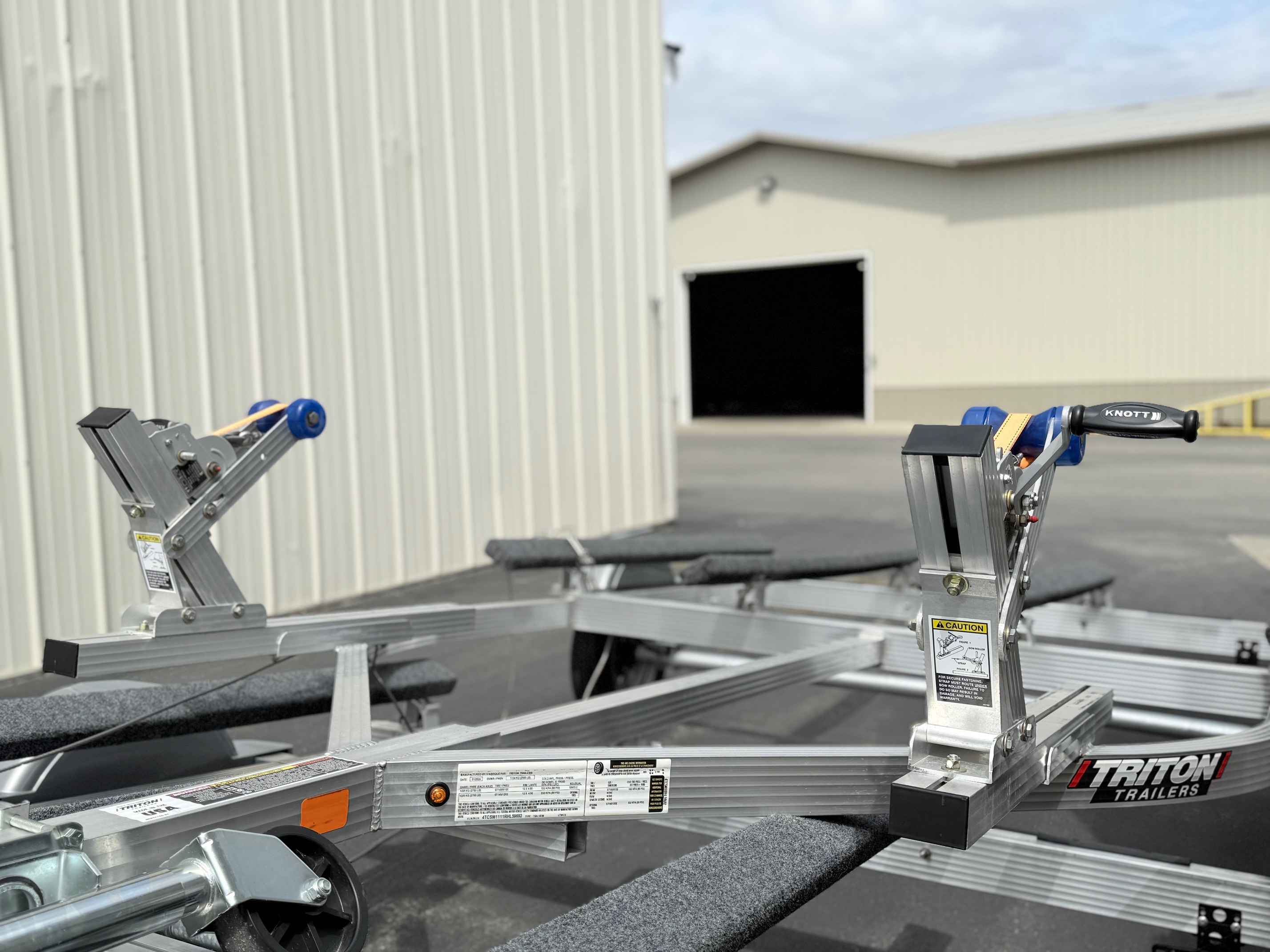 2025 TRITON LTWCIIX