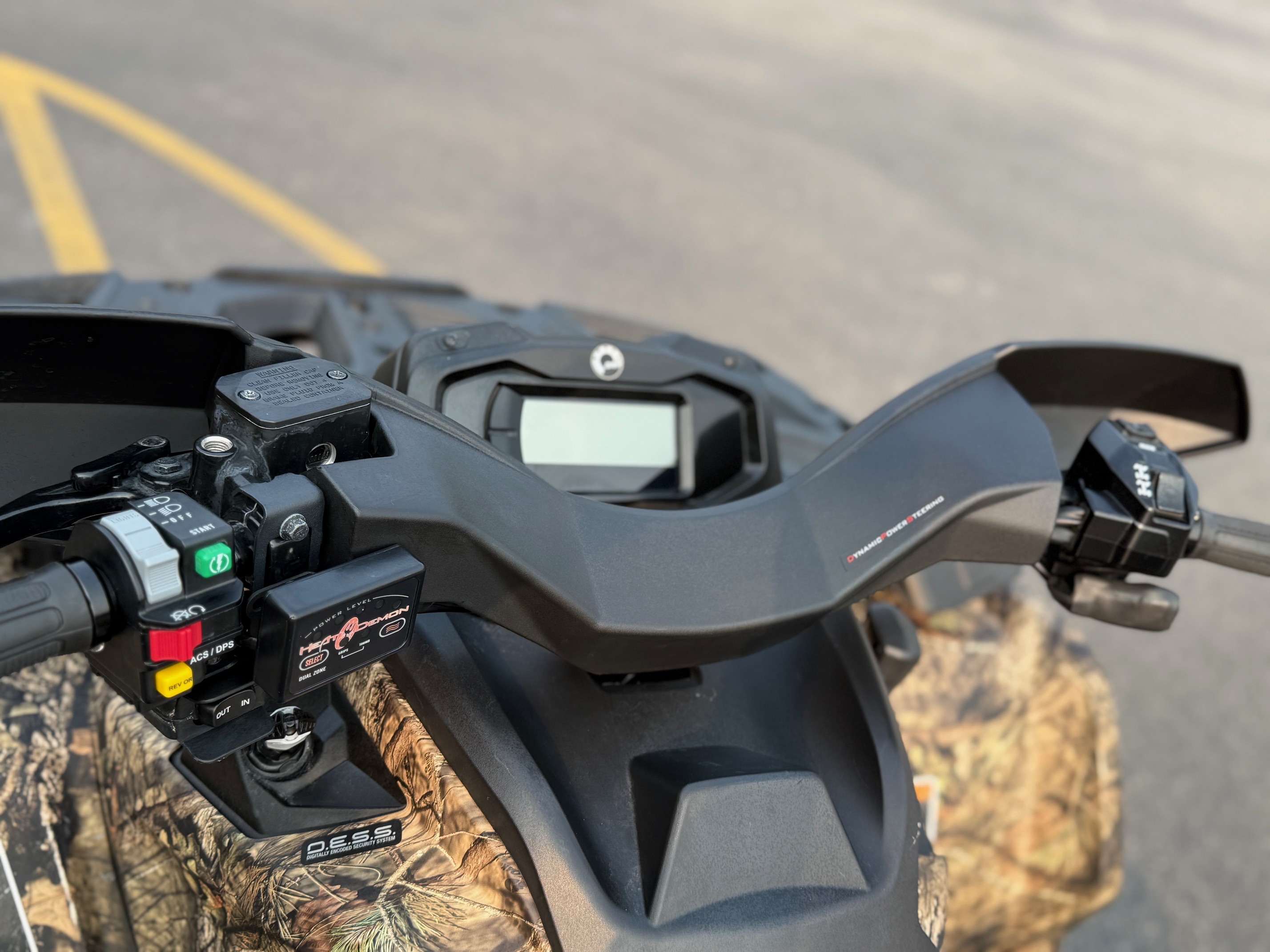 2023 Can-Am OUTLANDER XT 850 - Photo 11