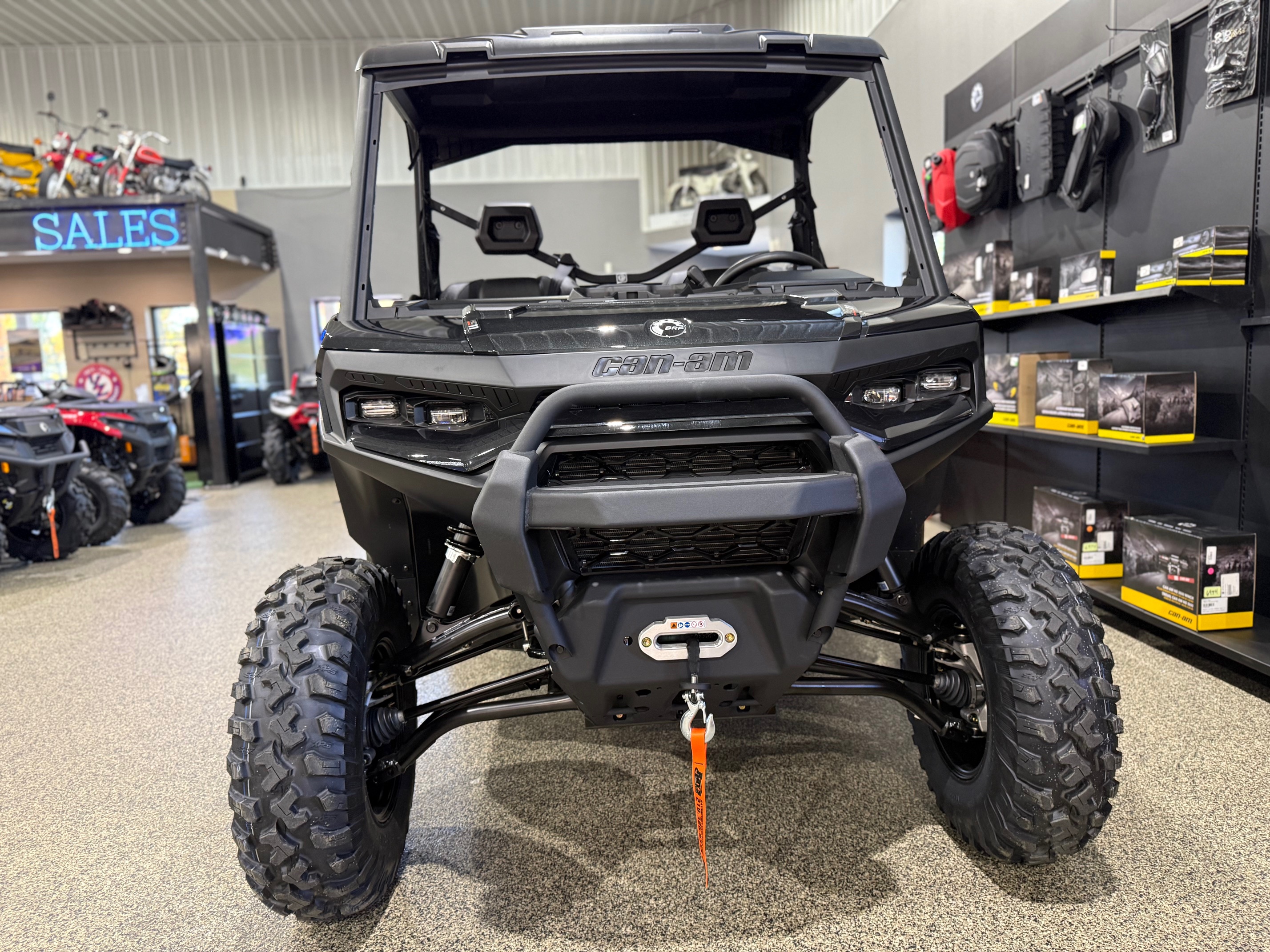 2026 Can-Am DEFENDER XT HD11 - Photo 8