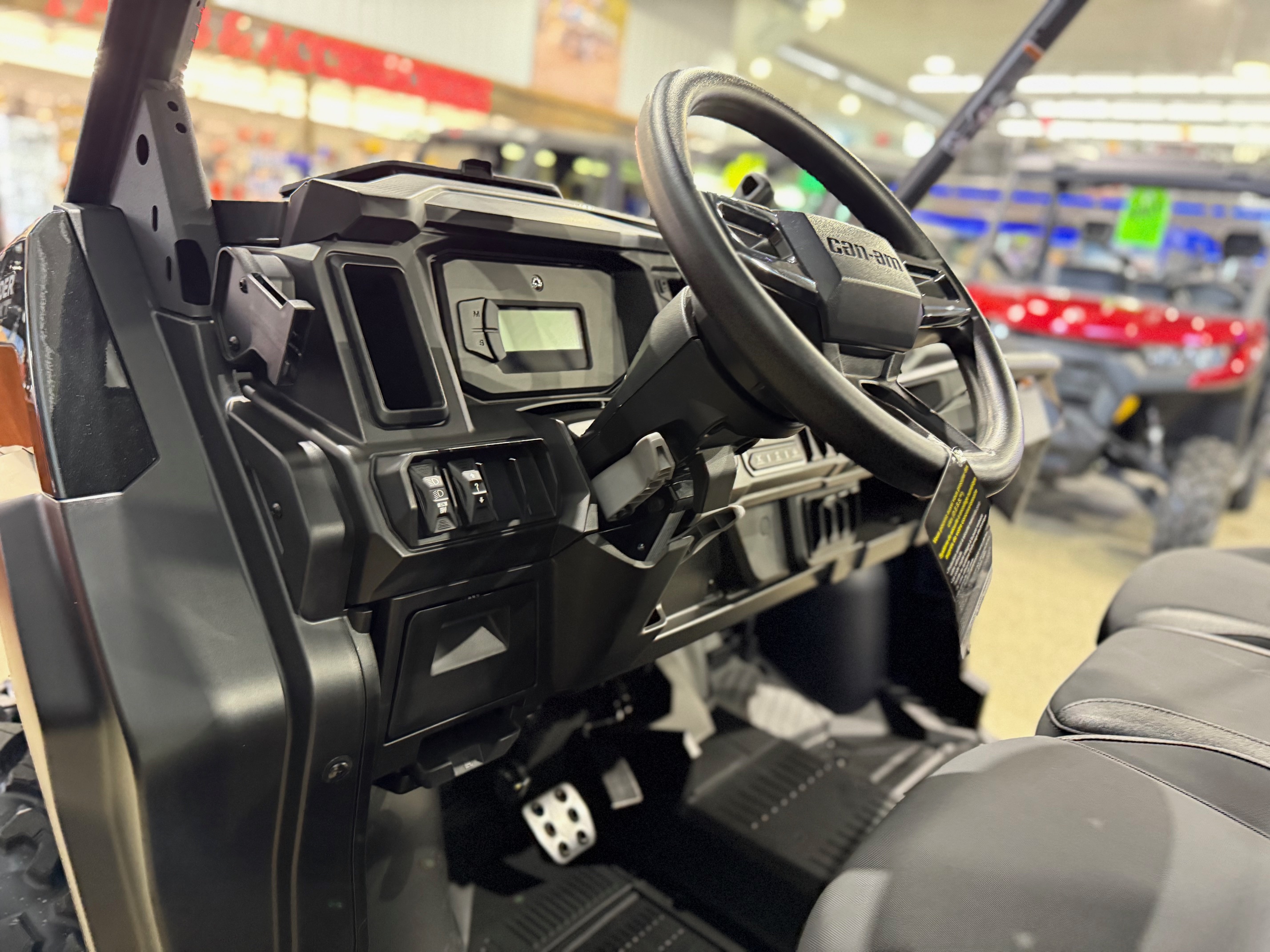 2026 Can-Am DEFENDER XT HD11 - Photo 14