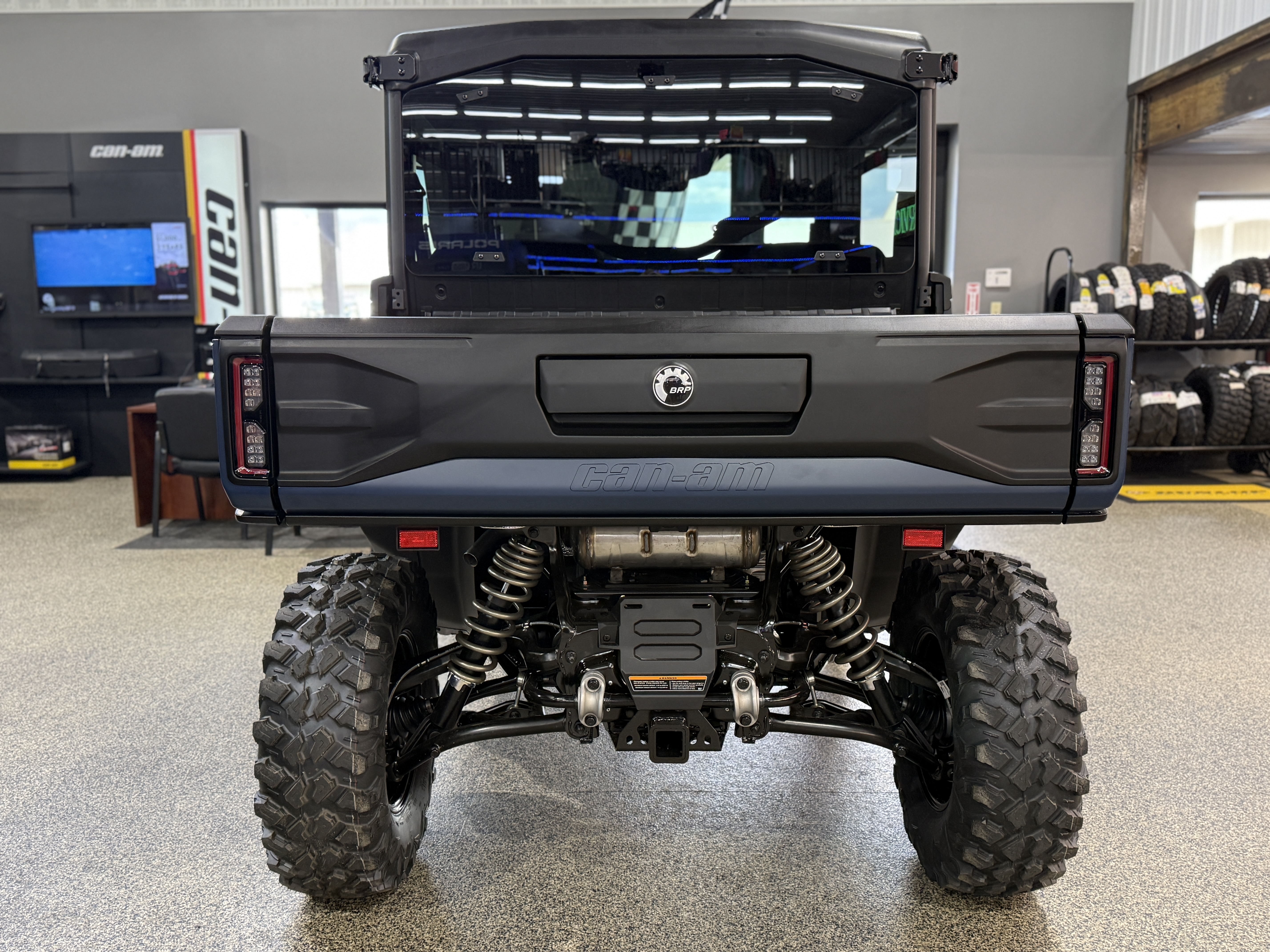 2026 Can-Am DEFENDER LIMITED HD11 - Photo 4