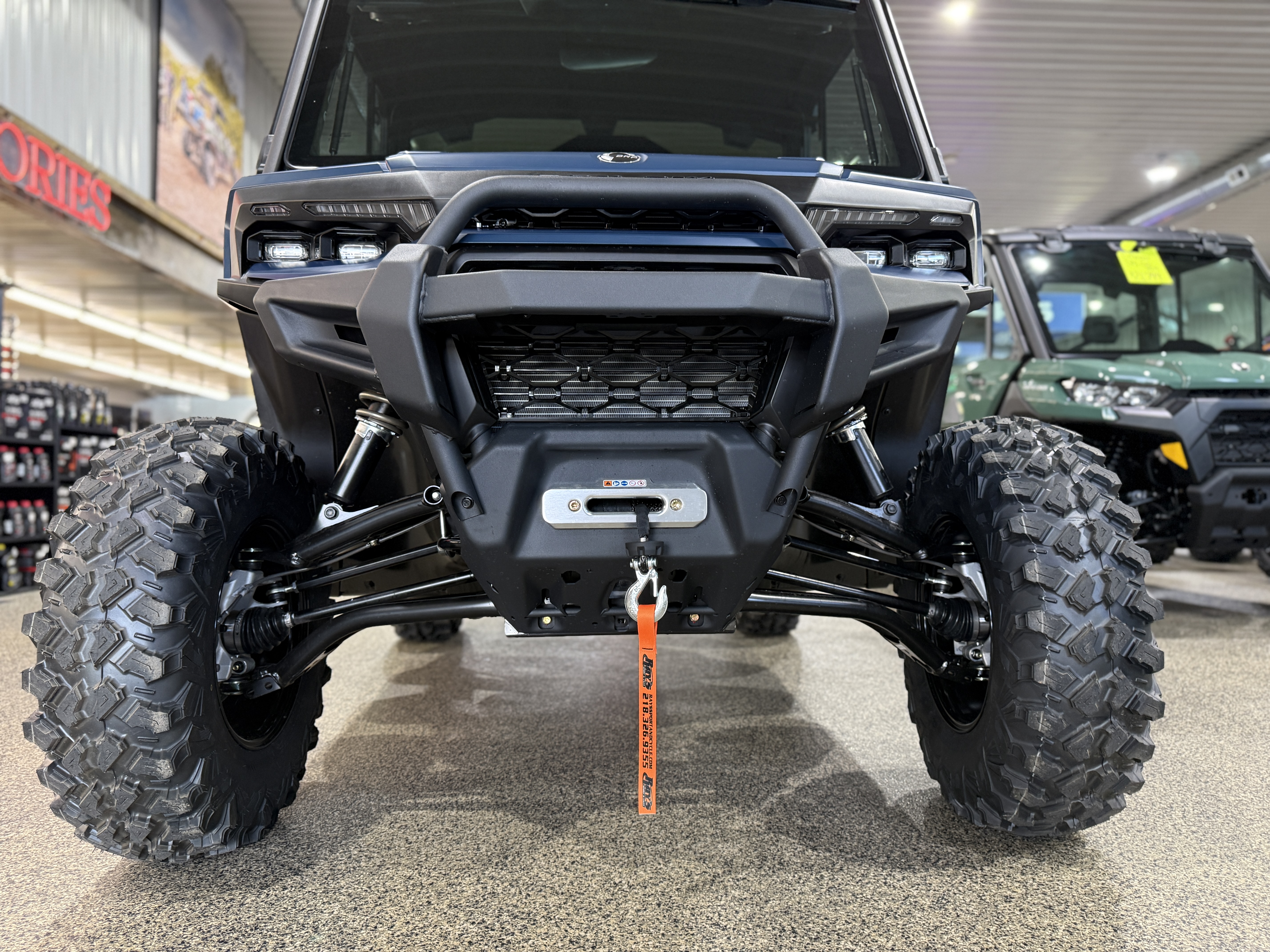 2026 Can-Am DEFENDER LIMITED HD11 - Photo 9