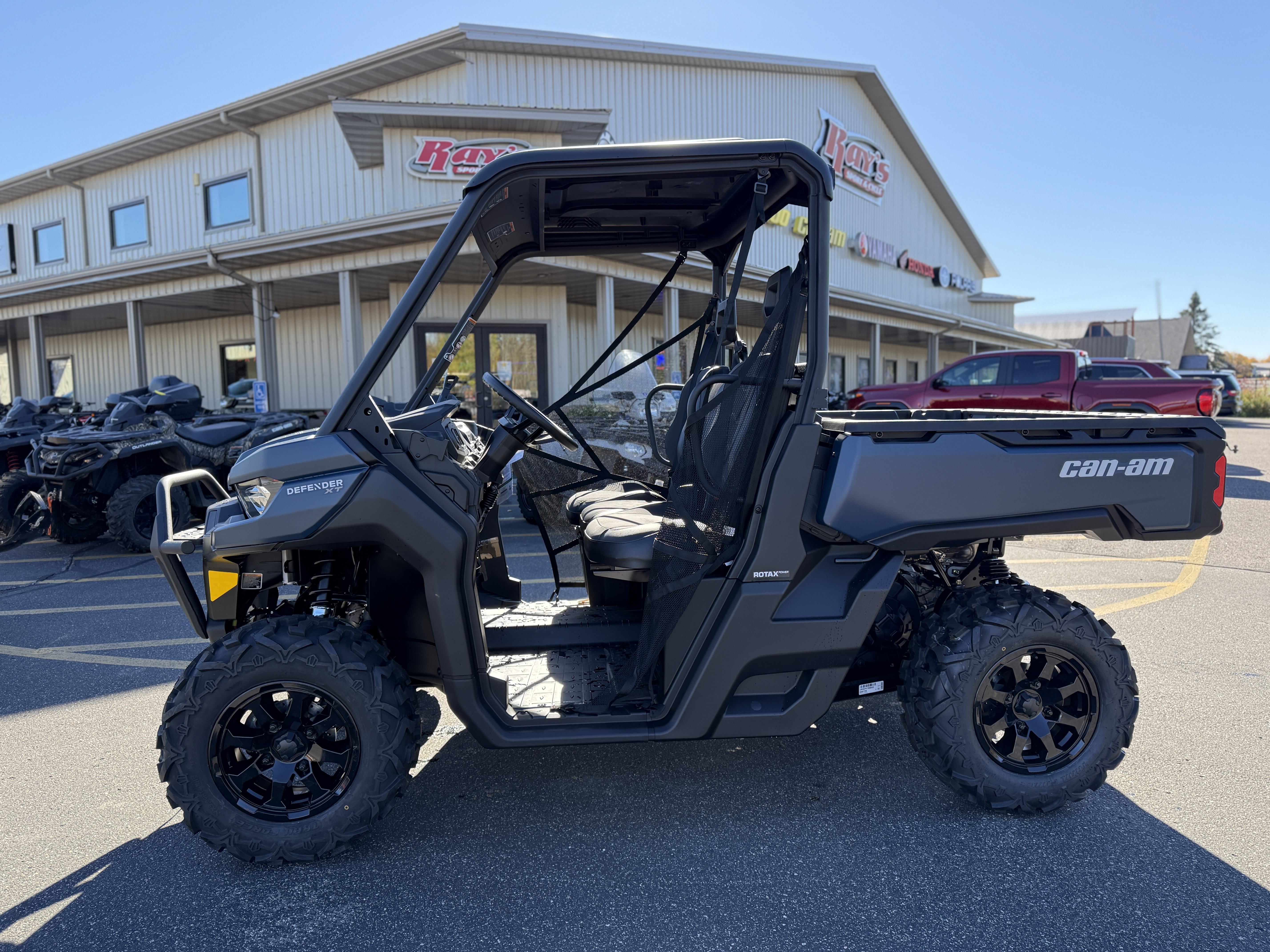 2026 Can-Am DEFENDER XT HD9 - Photo 4