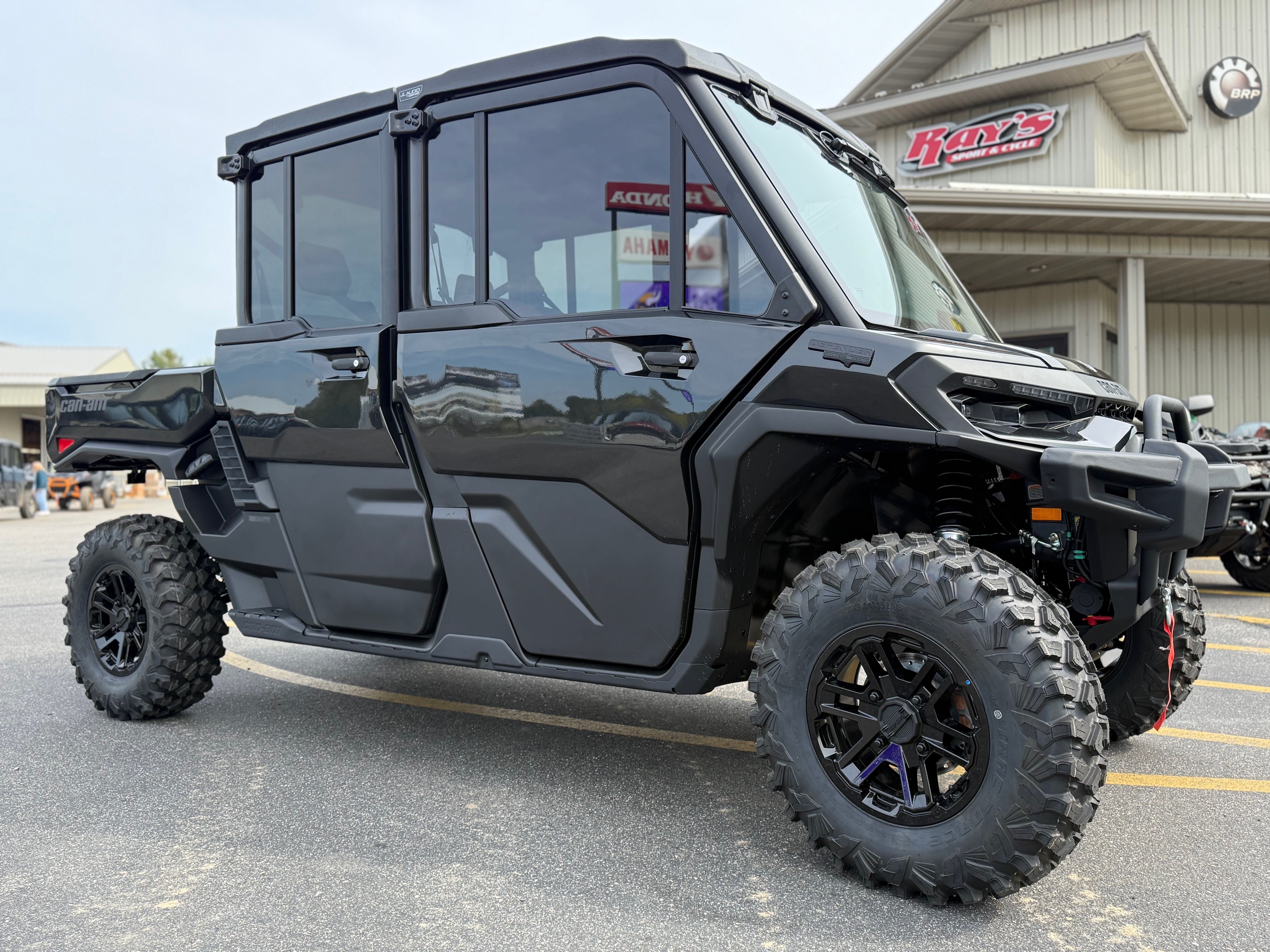 2026 Can-Am DEFENDER MAX LONE STAR CAB HD11