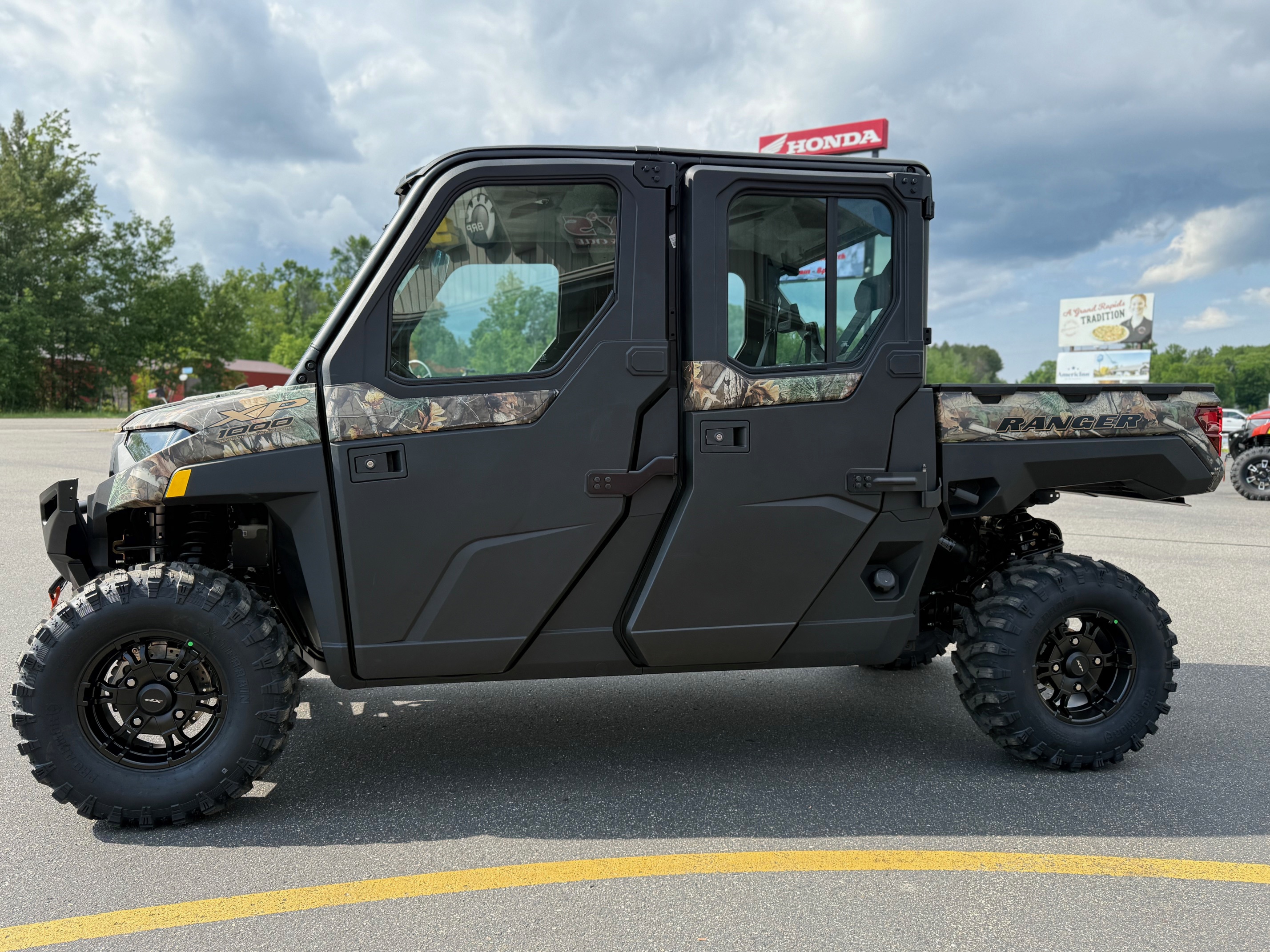 2026 Polaris RGR CREW XP 1000 NORTHSTAR PREMIUM - Photo 3
