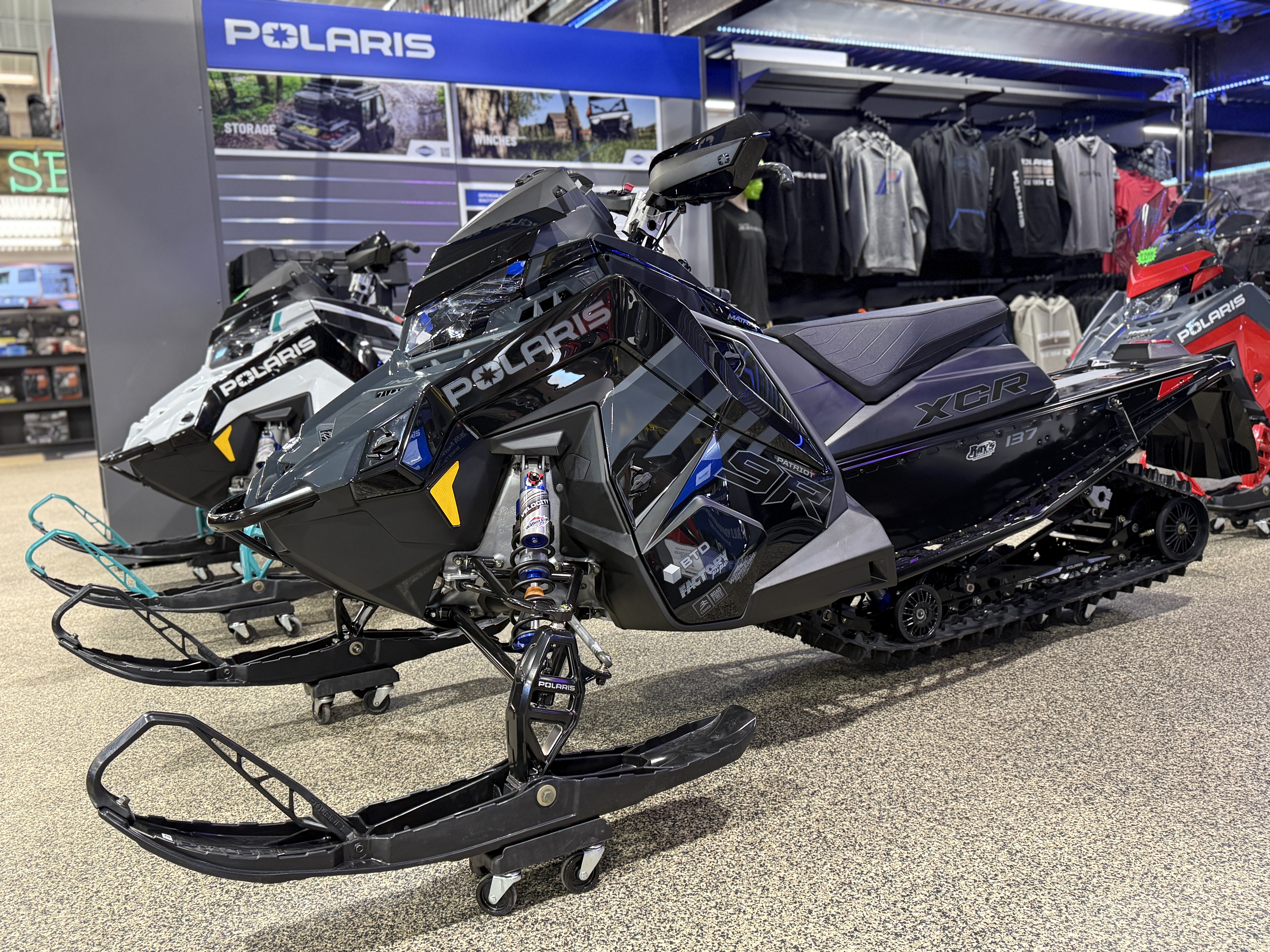 2026 Polaris INDY XCR 137 PATRIOT 9R