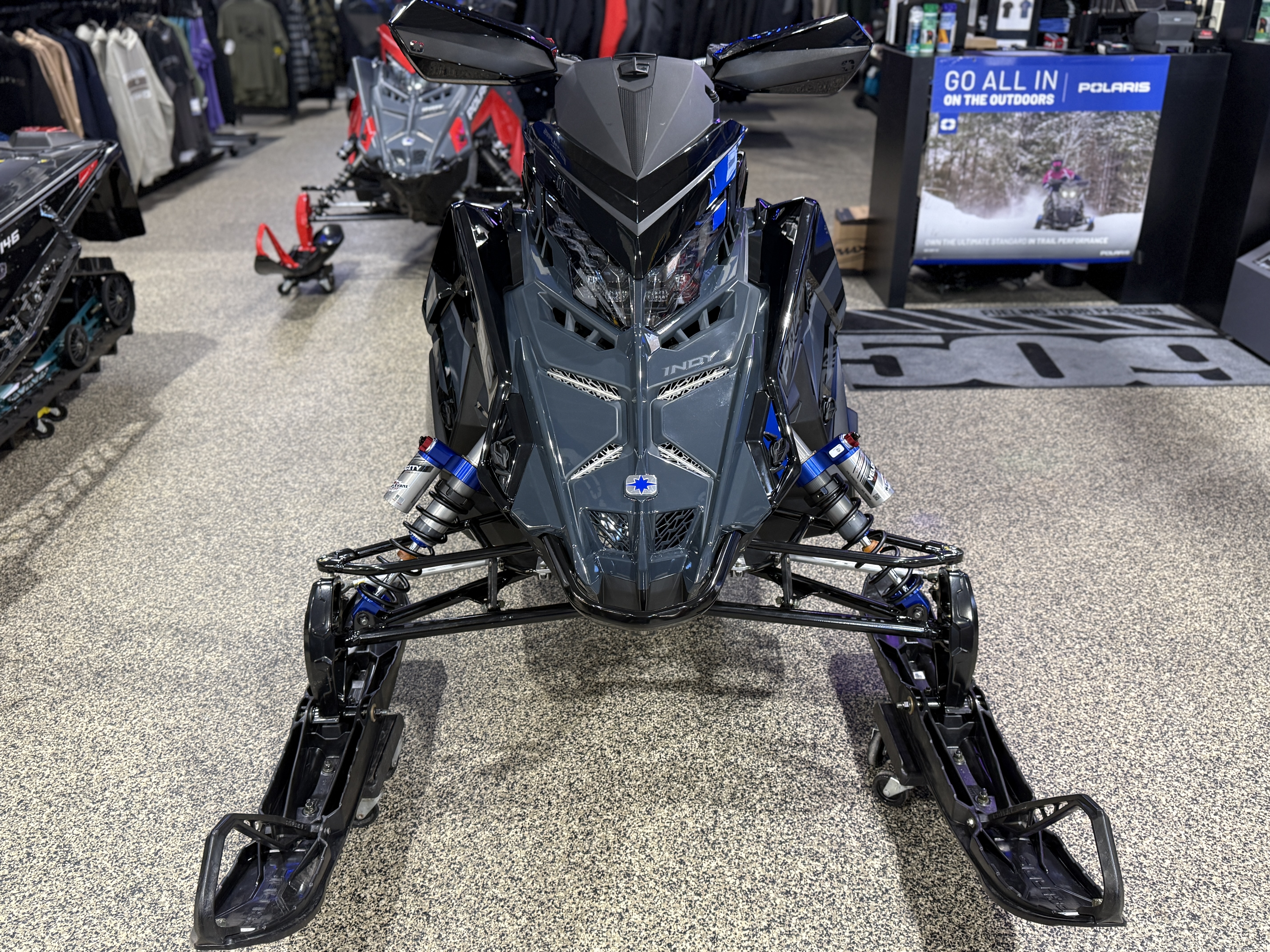 2026 Polaris INDY XCR 137 PATRIOT 9R - Photo 7
