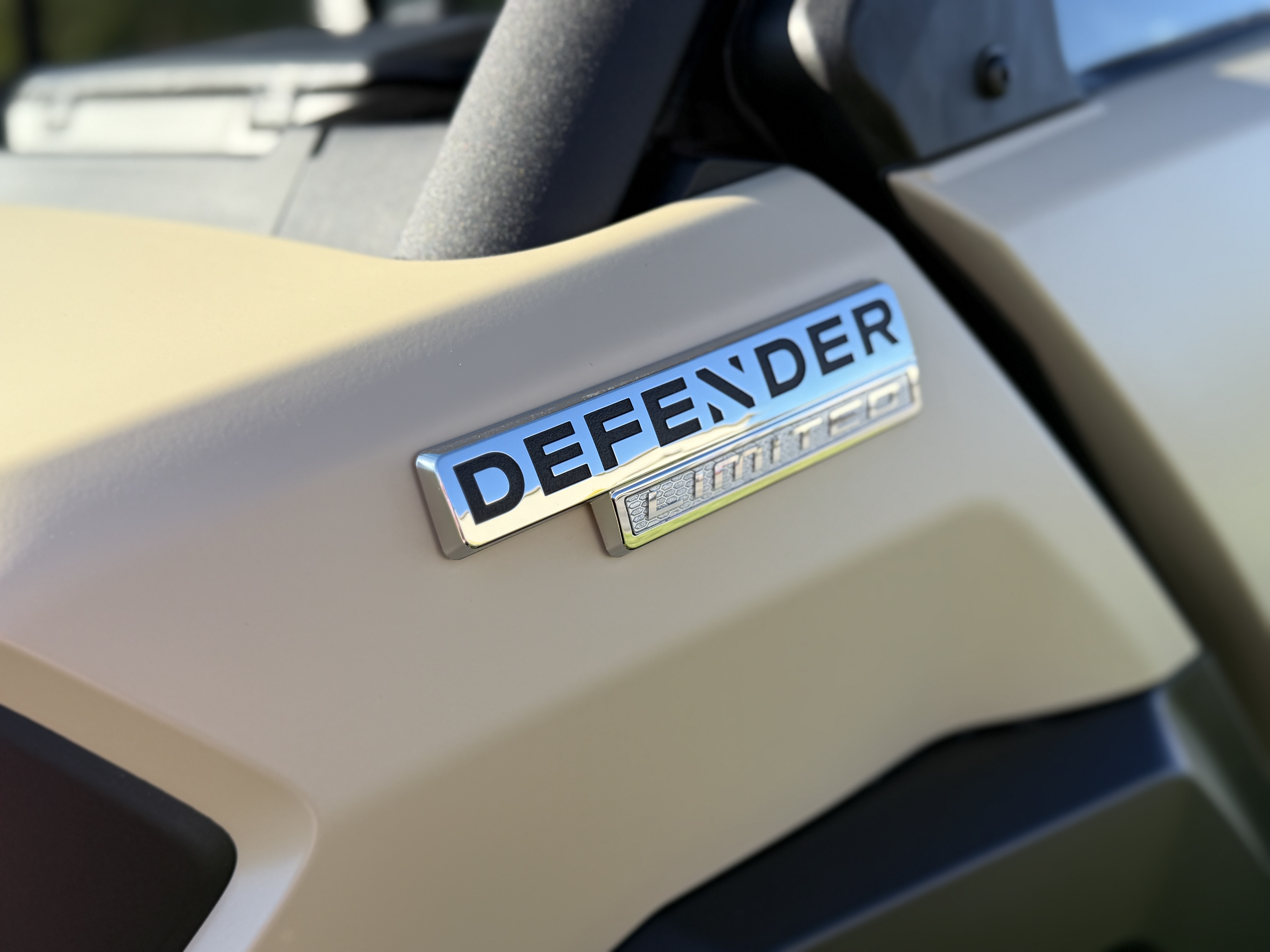 2026 Can-Am DEFENDER LIMITED HD11 - Photo 11