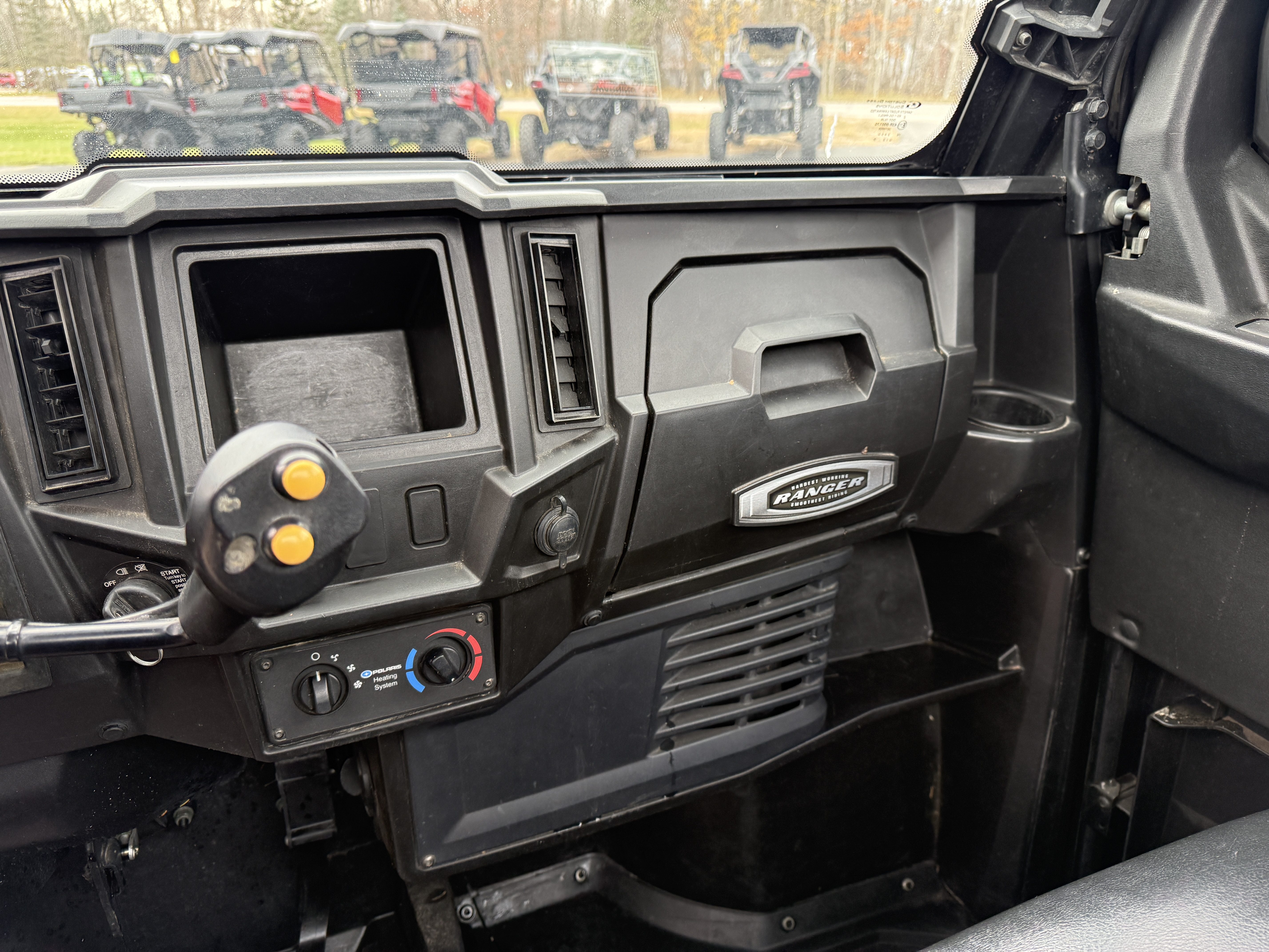 2015 Polaris RANGER 570 with CAB/HEAT - Photo 3