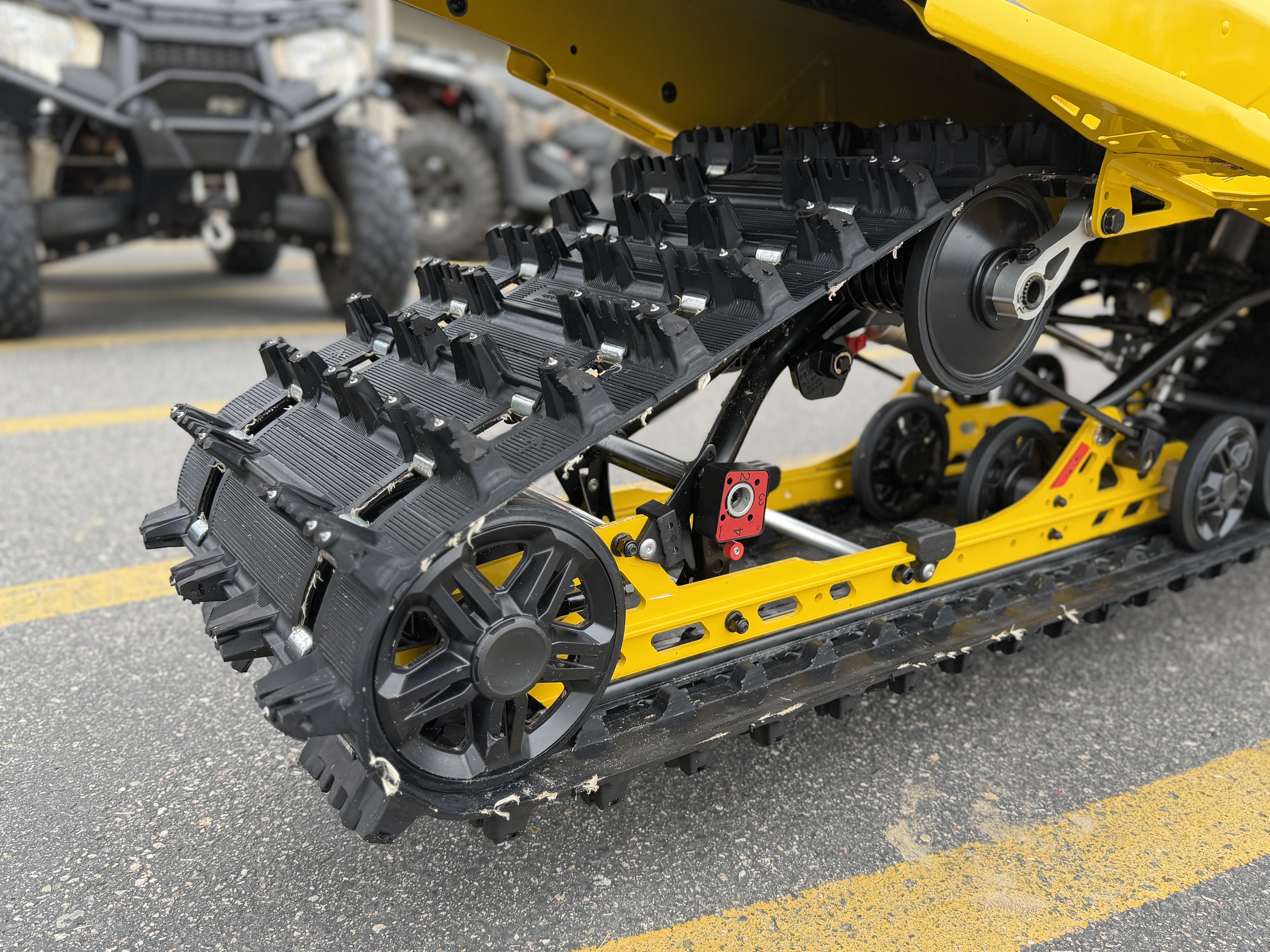 2024 Ski-Doo MXZ X 137 600R E-TEC - Photo 7