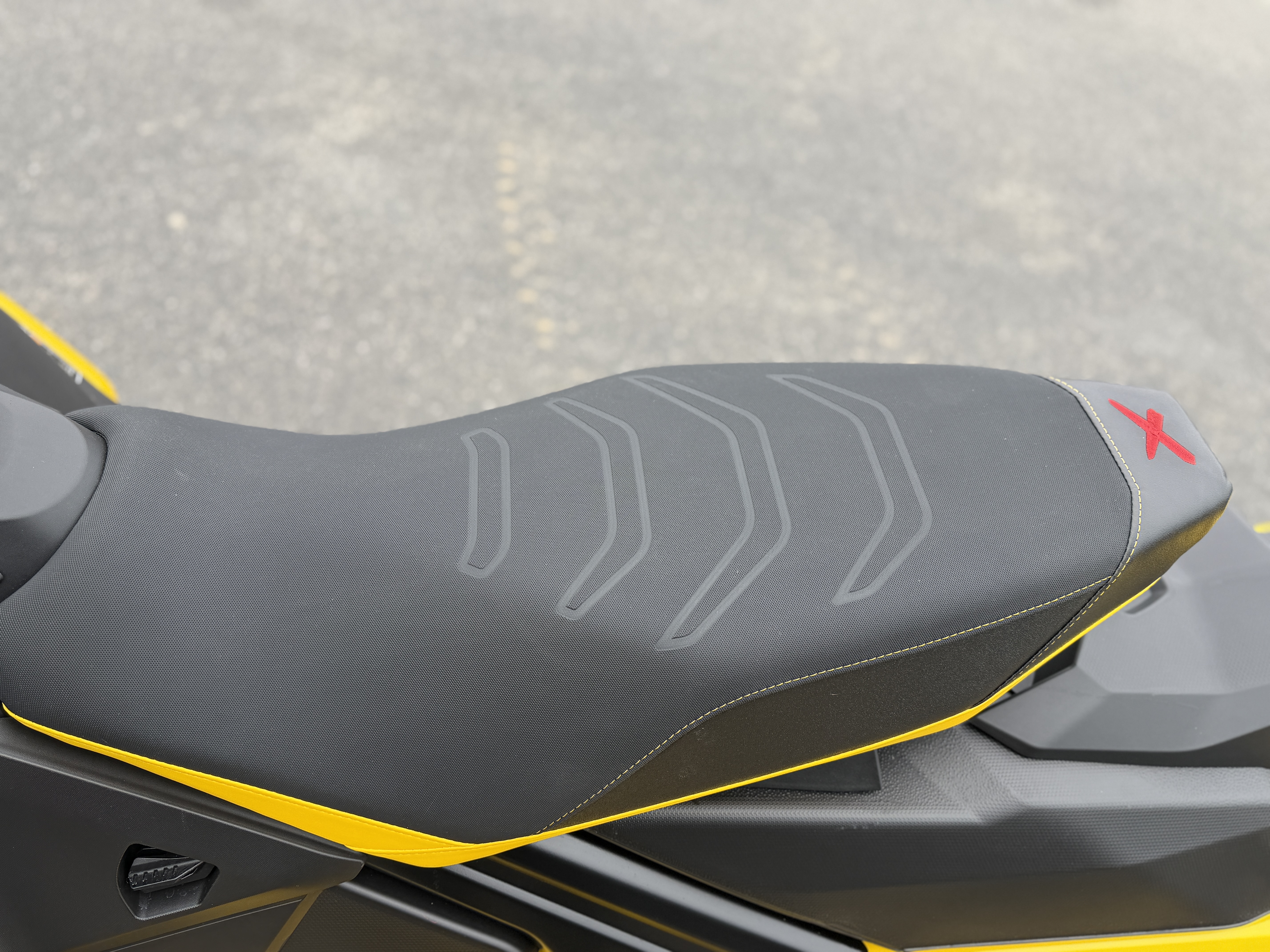 2024 Ski-Doo MXZ X 137 600R E-TEC - Photo 12