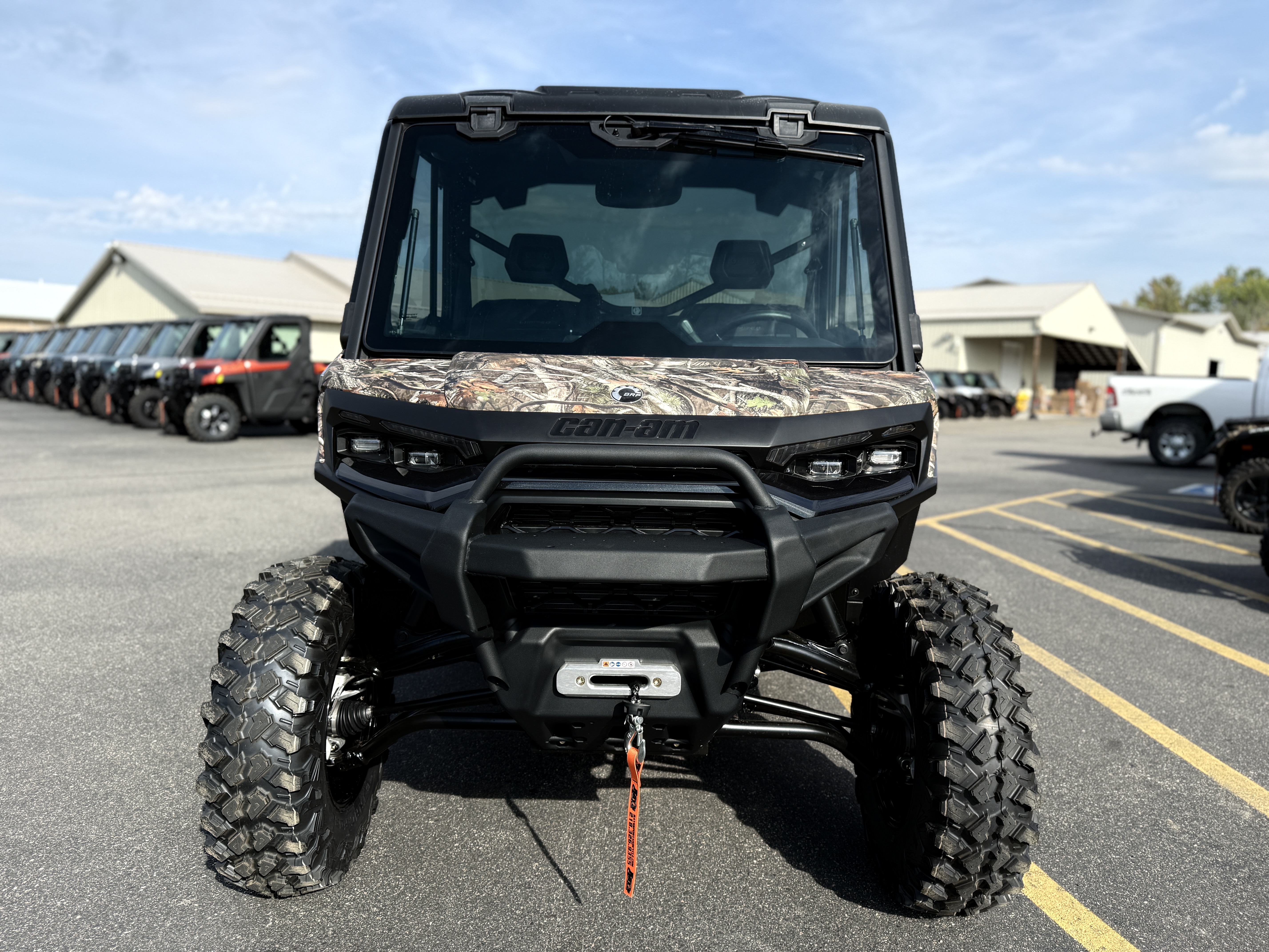 2026 Can-Am DEFENDER LIMITED HD11 - Photo 9