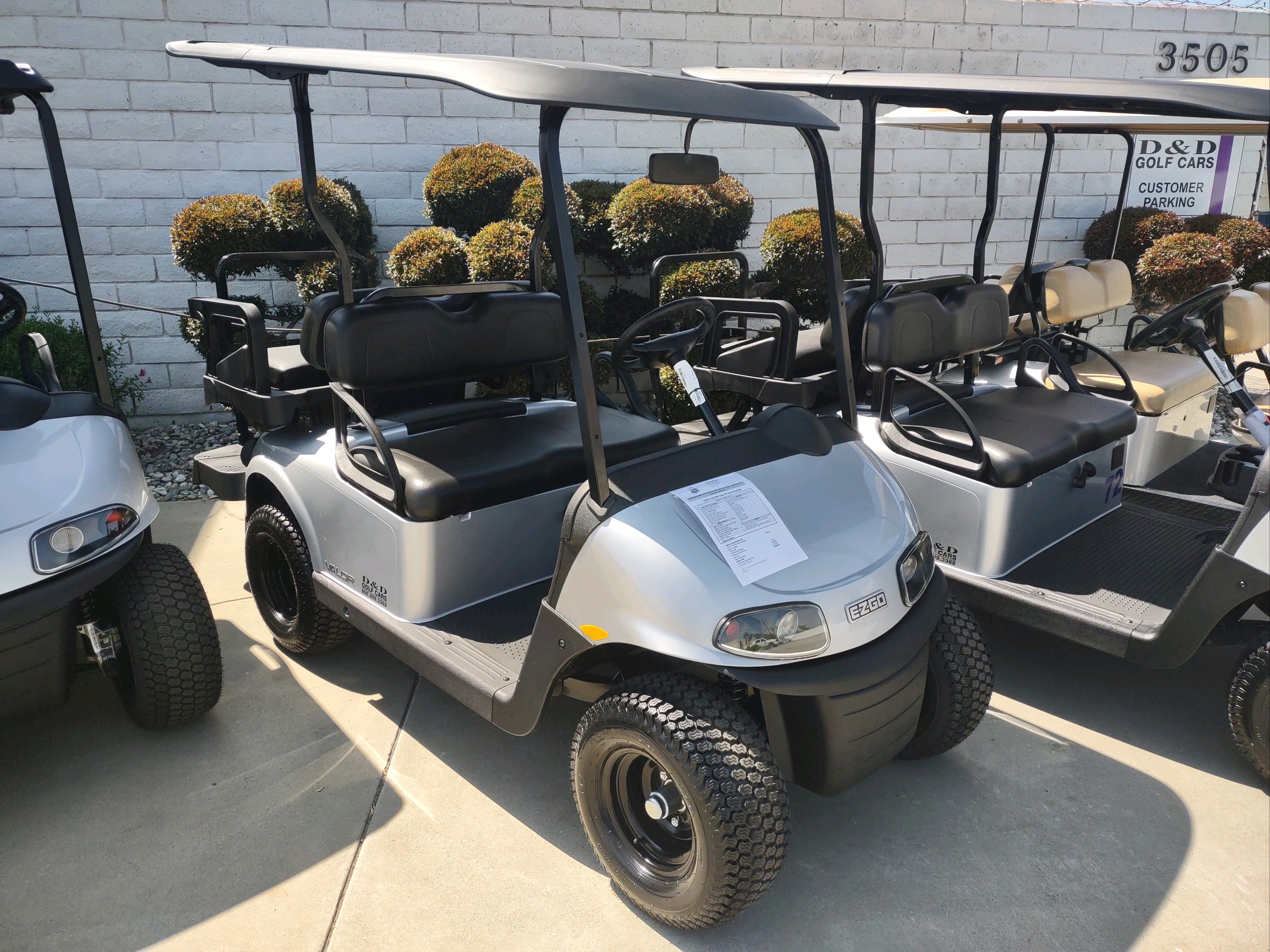 2023 EZGO Valor