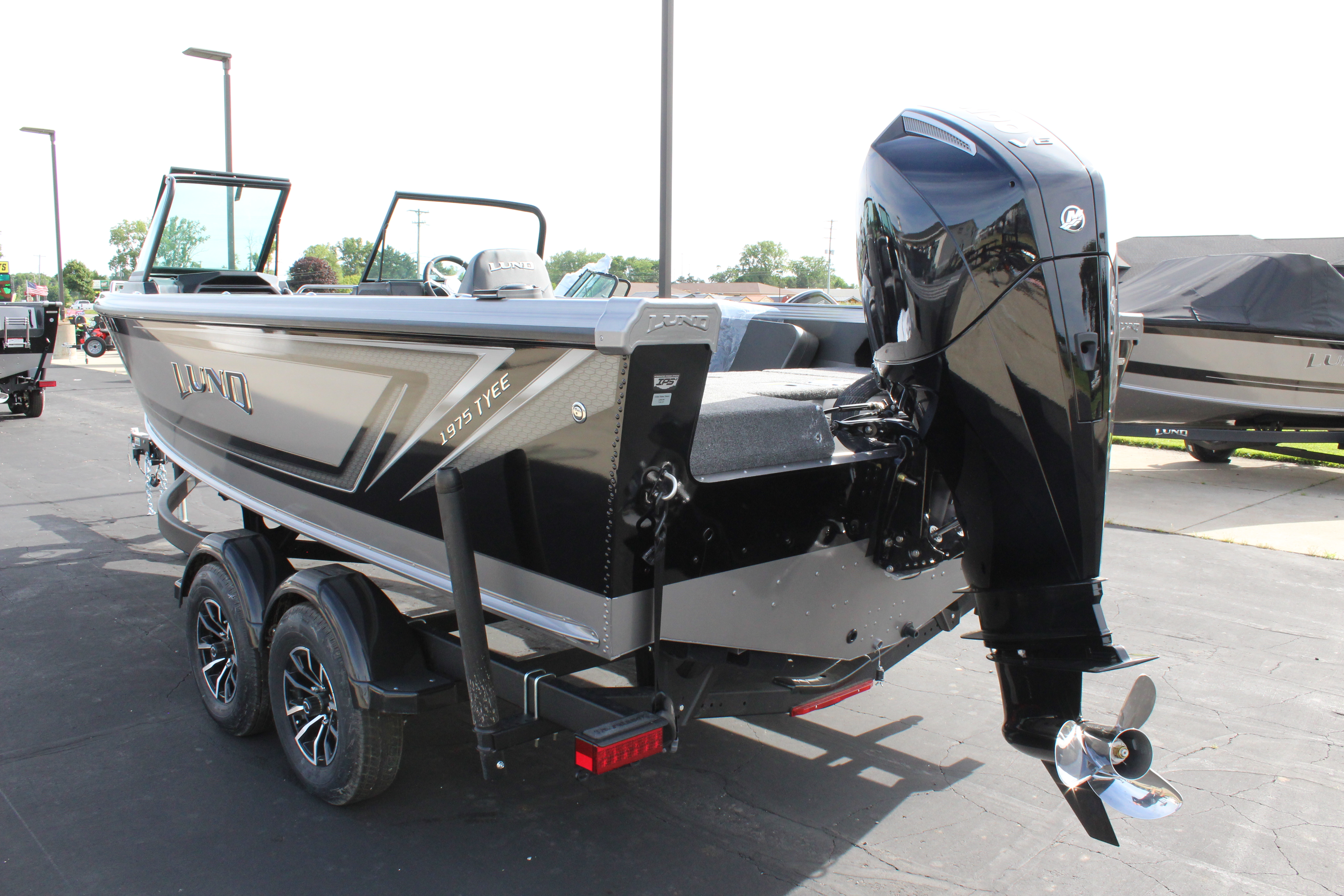 Inventory Bee's Sports St. Johns, MI (800) 233-7720