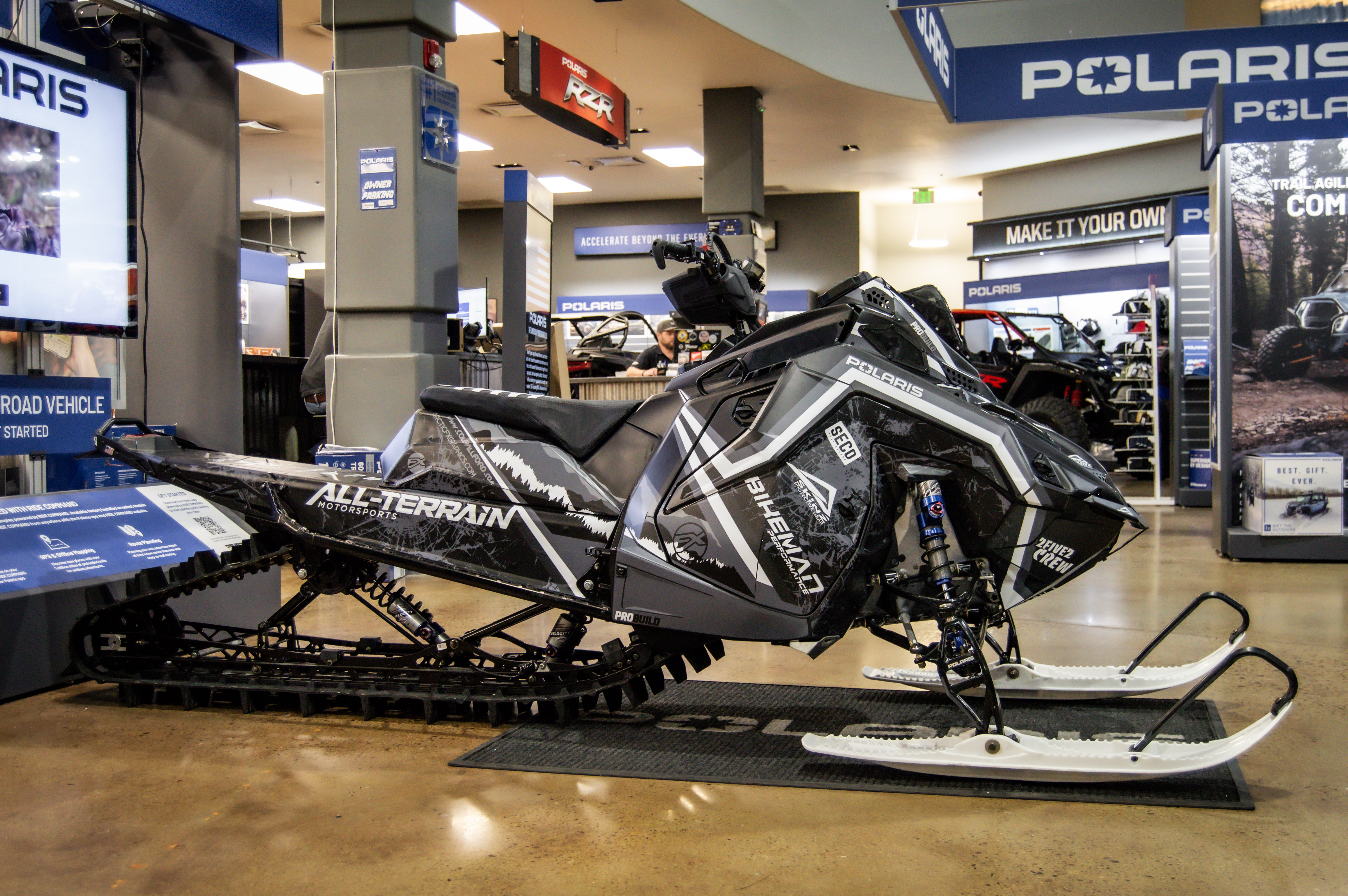 2025 Polaris RMK® KHAOS® Boost 155 2.75" MS 7S Pro Build® - Photo 2