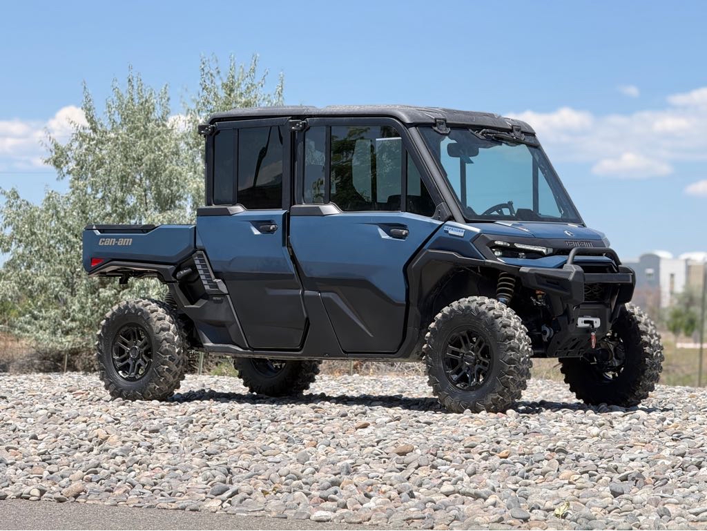 New 2026 Can-Am Defender MAX Limited HD11 - Demo