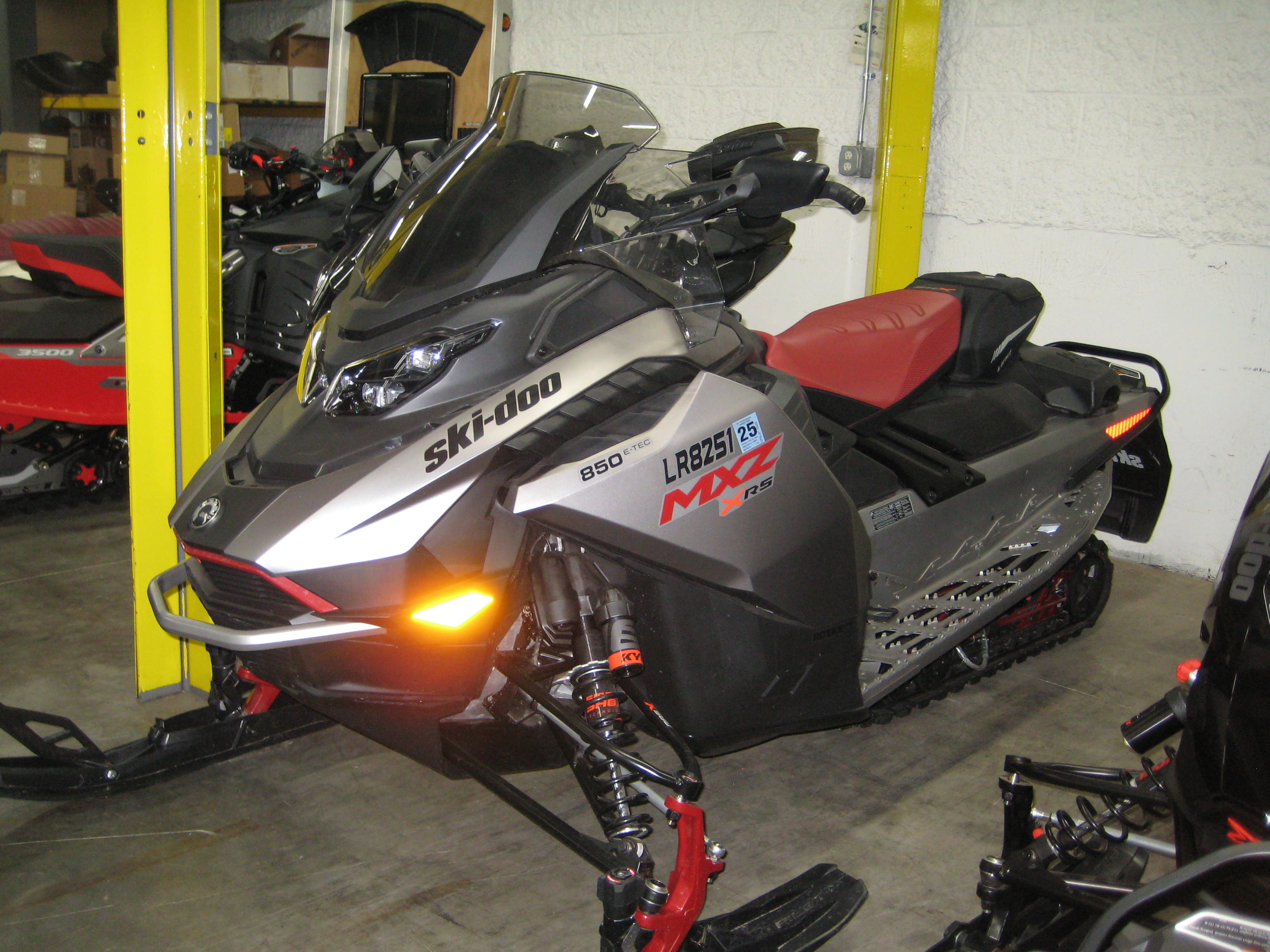 2023 and 2009 Inventory Leo's South Lakeville, MN 855-LEOSFUN