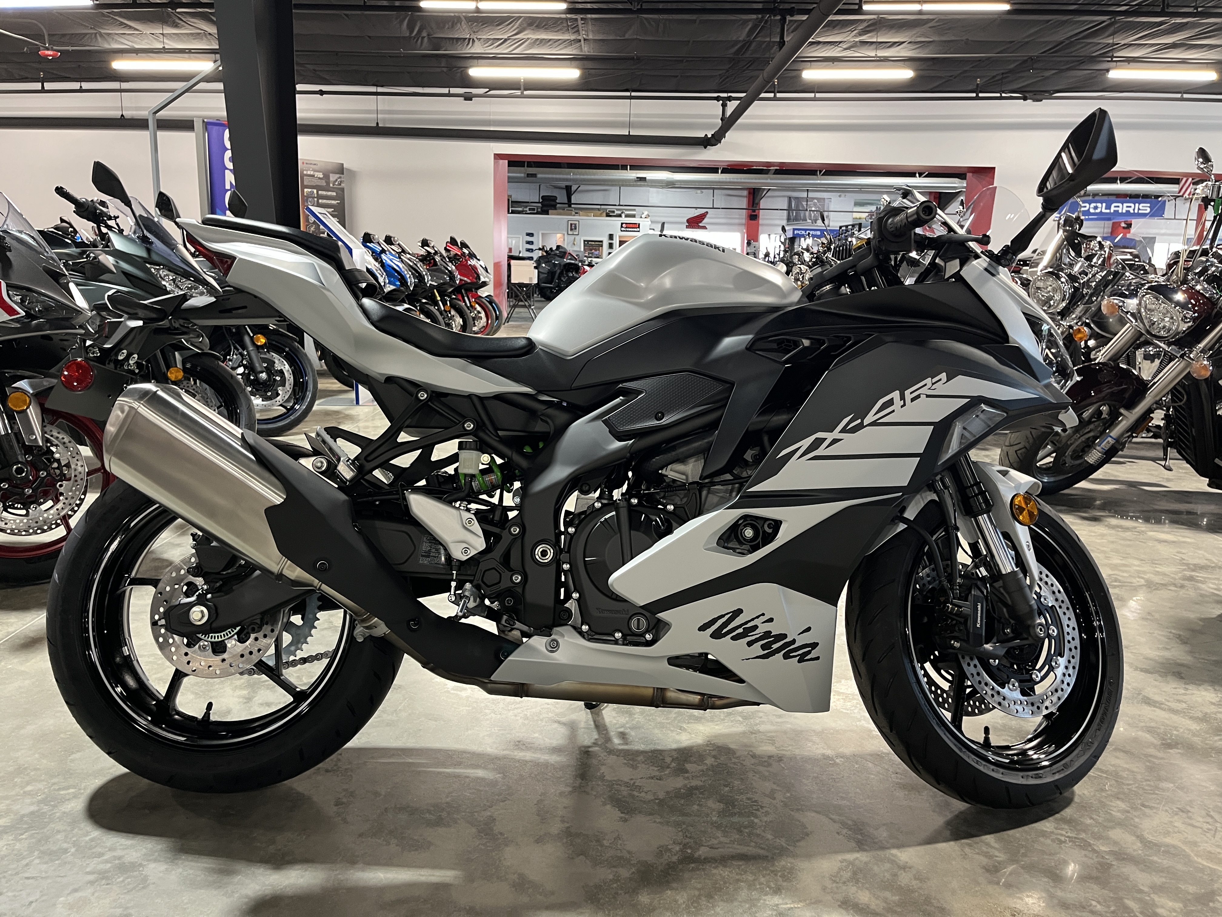 クローズ10 Inventory Pinnacle Motorsports Bessemer, AL (205) 428-6266