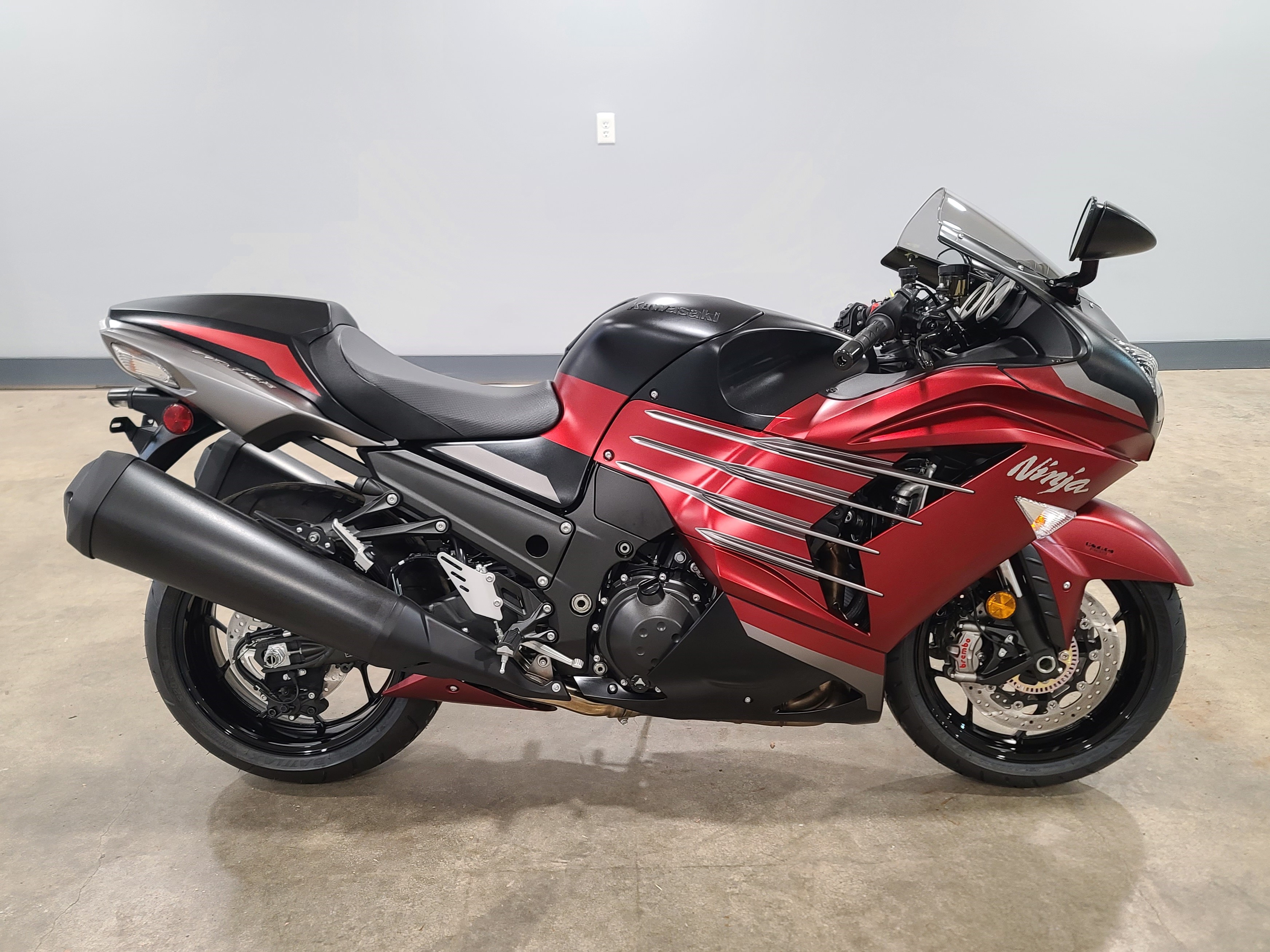 【引き取り限定】SOUTHPOINT 8’6 KALAMA New Street Bikes from Kawasaki Pinnacle Motorsports Bessemer, AL