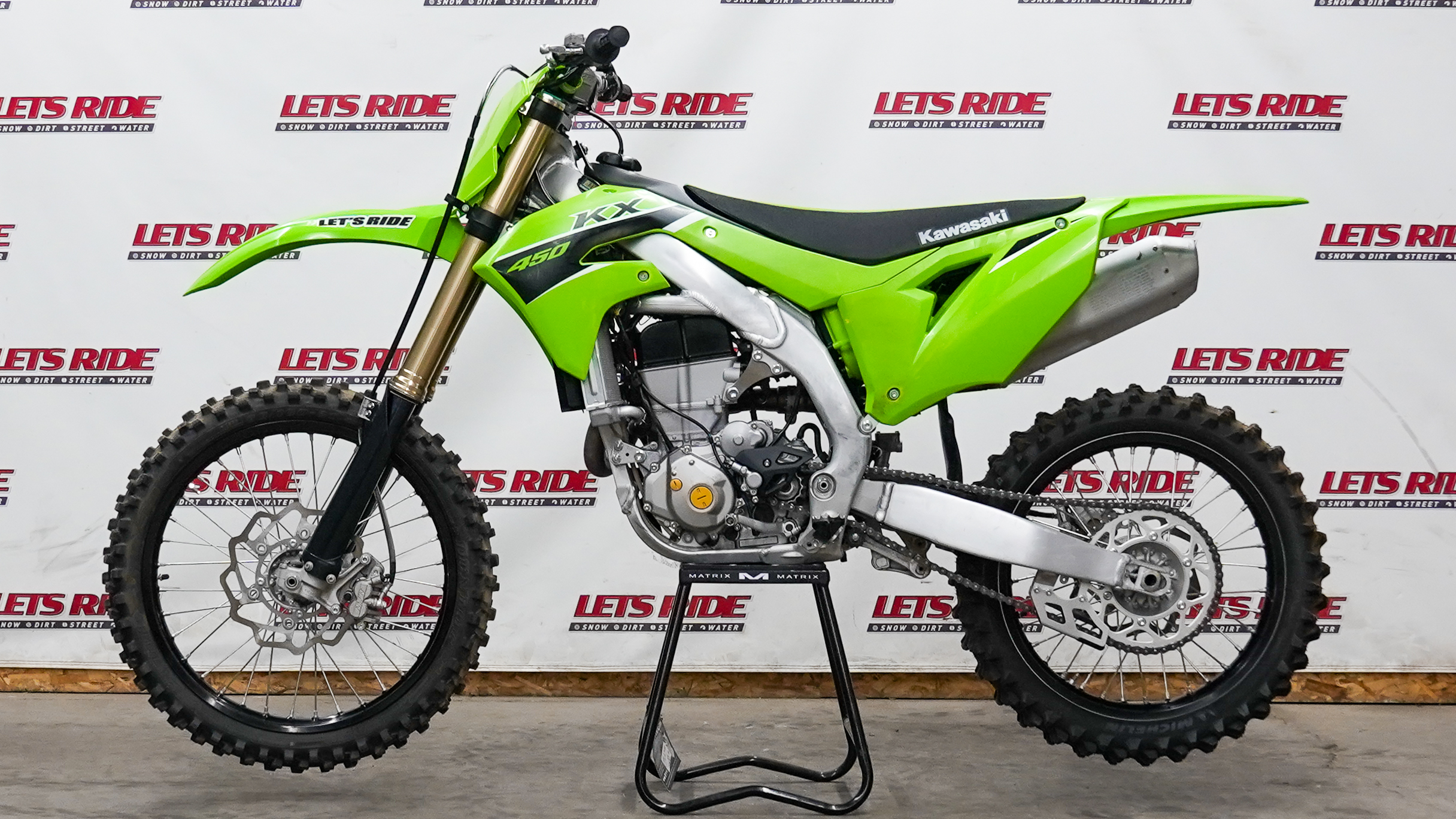 2023 Kawasaki KX 450 - Photo 2
