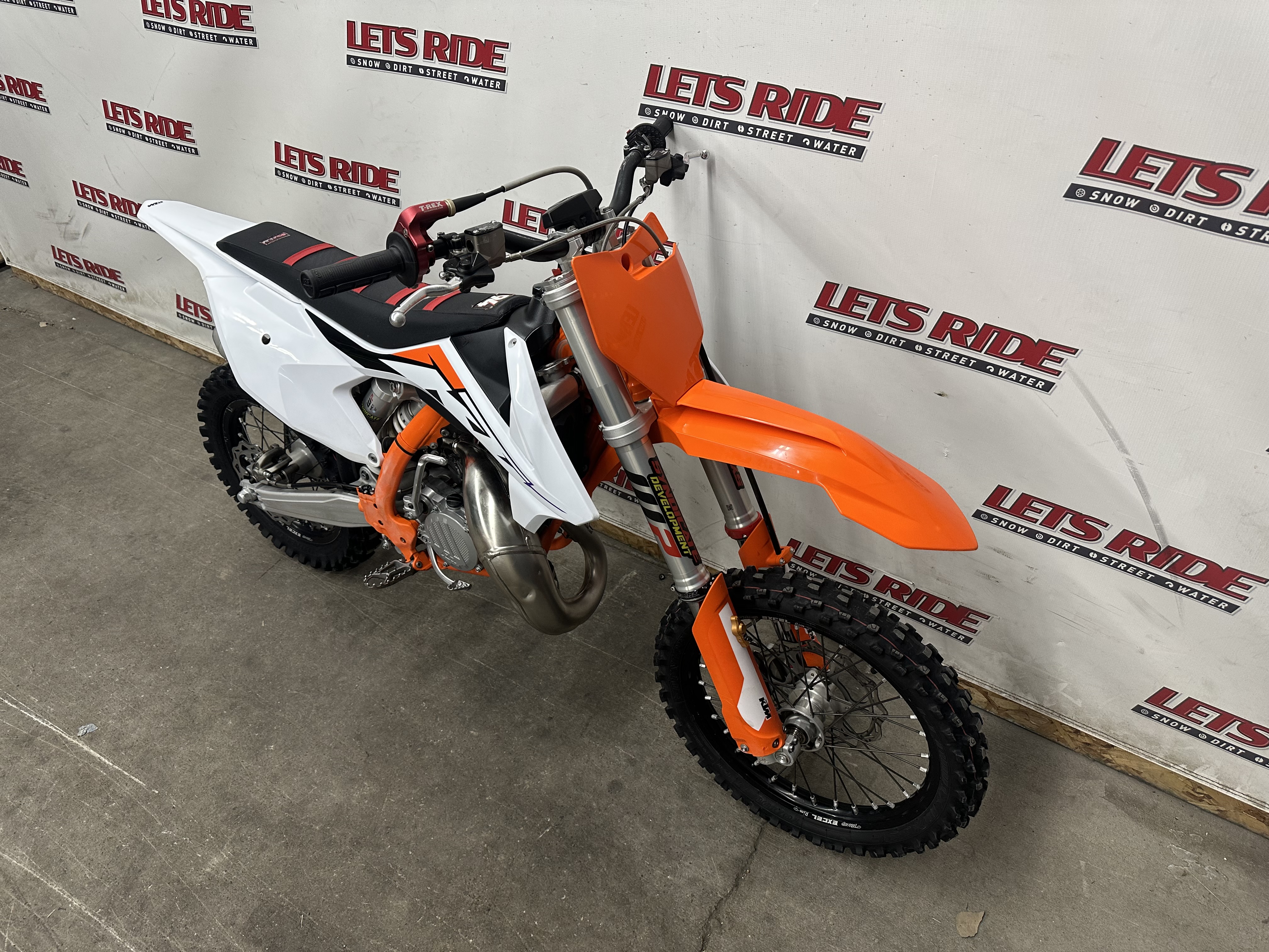 2023 KTM 85 SX 17/14 - Photo 2