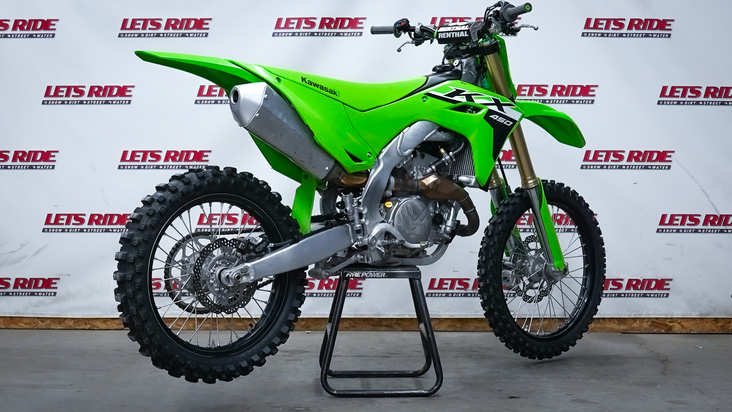 2024 Kawasaki KX450 - Photo 3