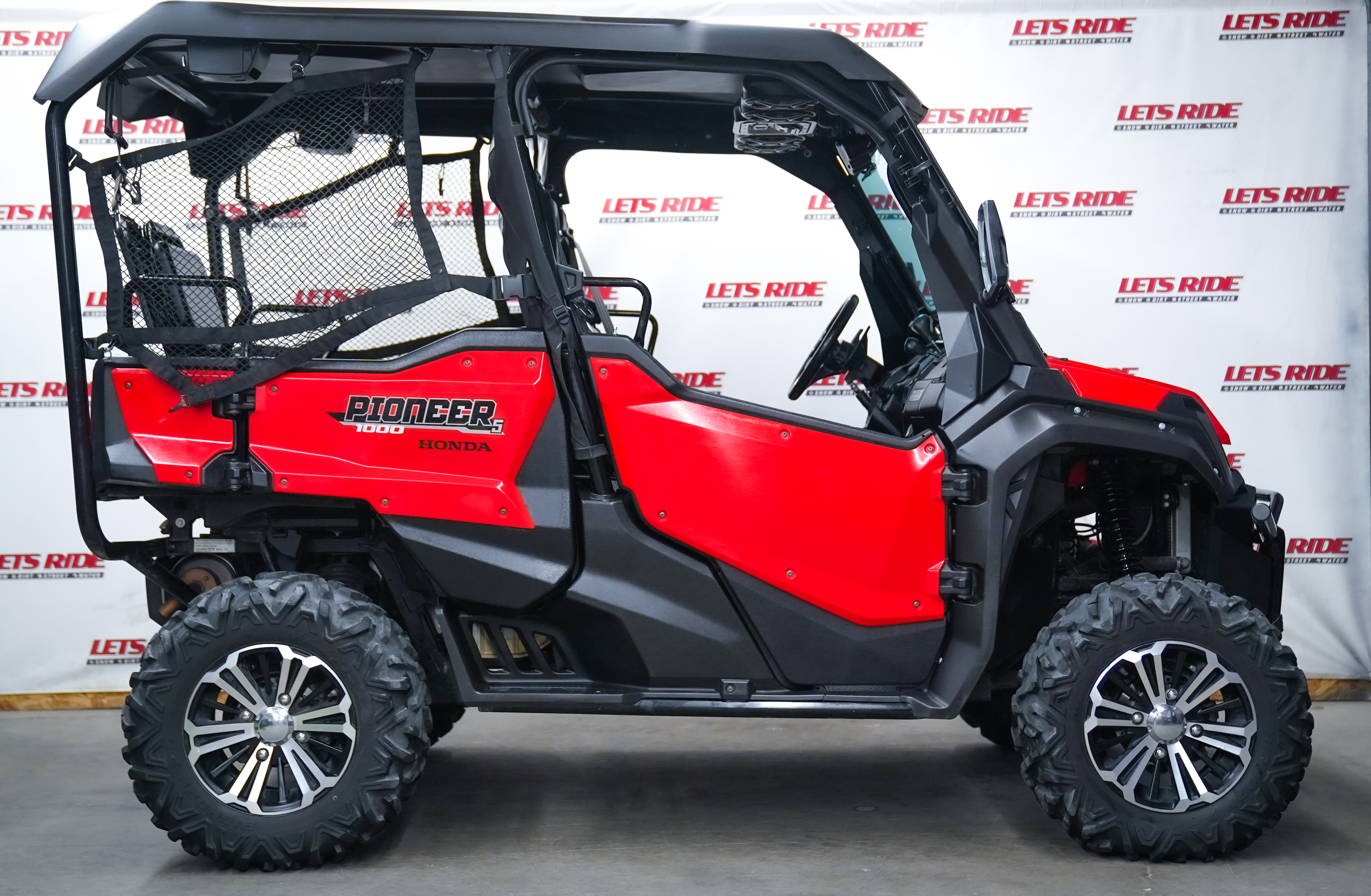 2018 Honda PIONEER 1000-5 DELUX