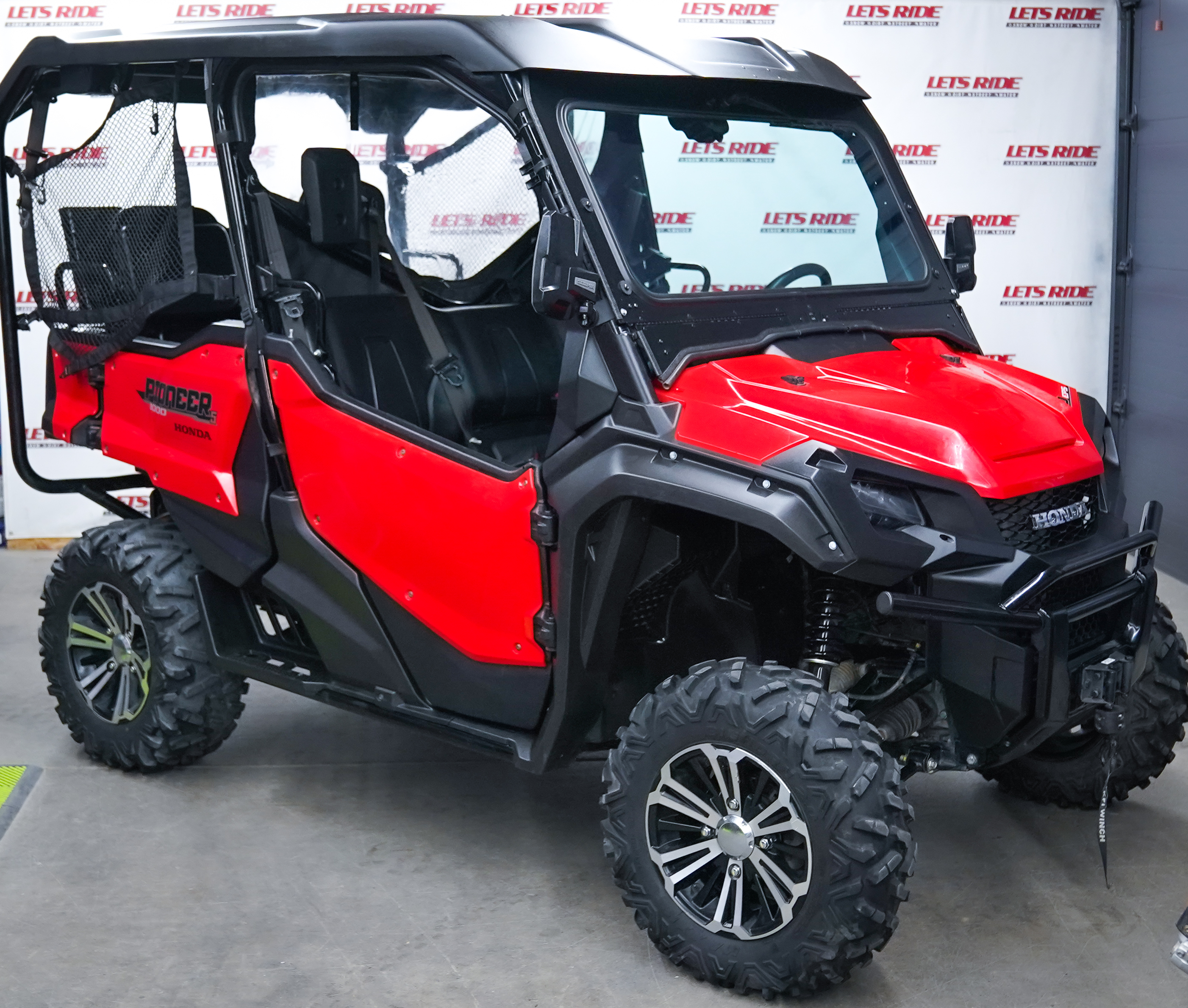 2018 Honda PIONEER 1000-5 DELUX - Photo 2