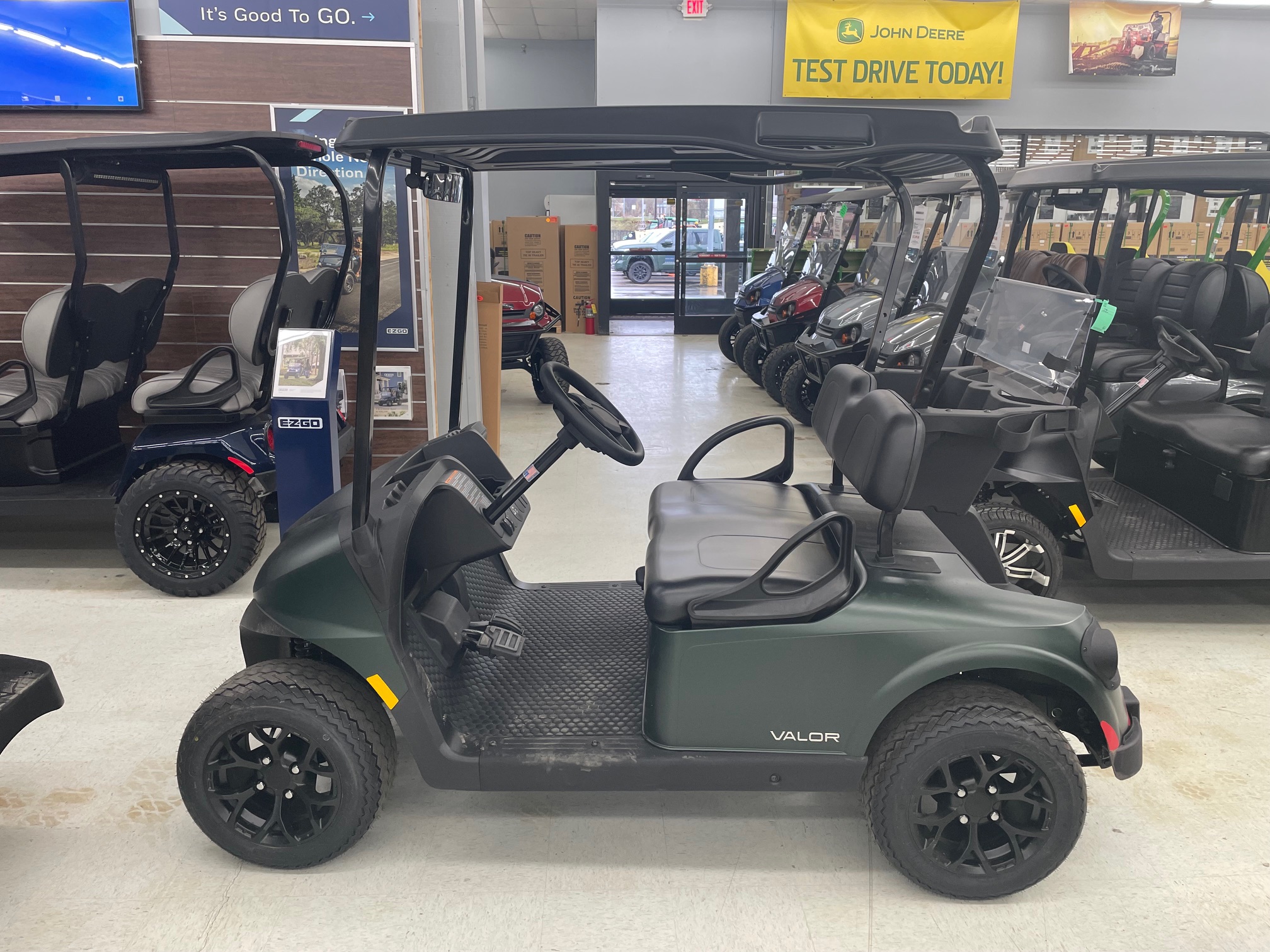 2026 E-Z-GO RXV 2 Valor S EX1 Sport for Sale