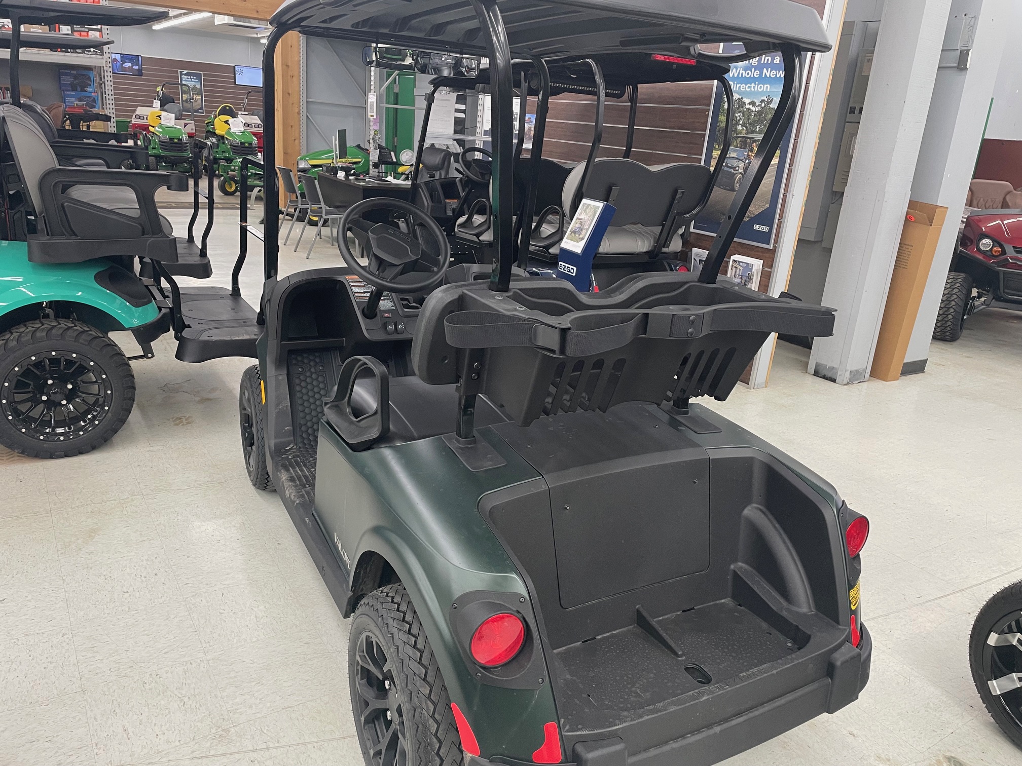 2026 E-Z-GO RXV 2 Valor S EX1 Sport for Sale