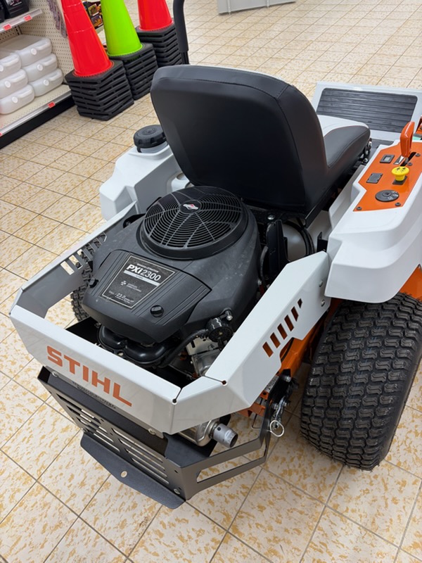 itemYear STIHL RZ 142 Gasoline Zero-Turn Mower for Sale