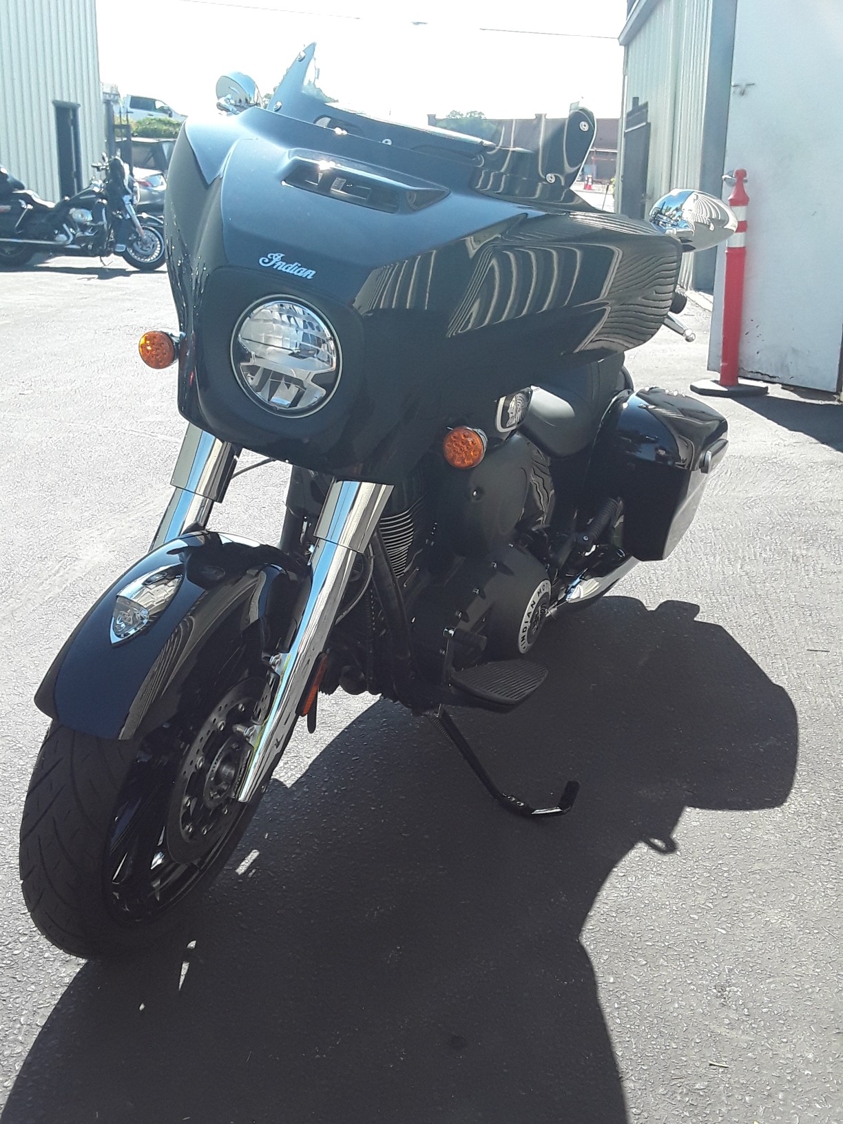 2023 Indian Motorcycle CHIEFTAIN, BLACK METALLIC, CAL - Photo 6